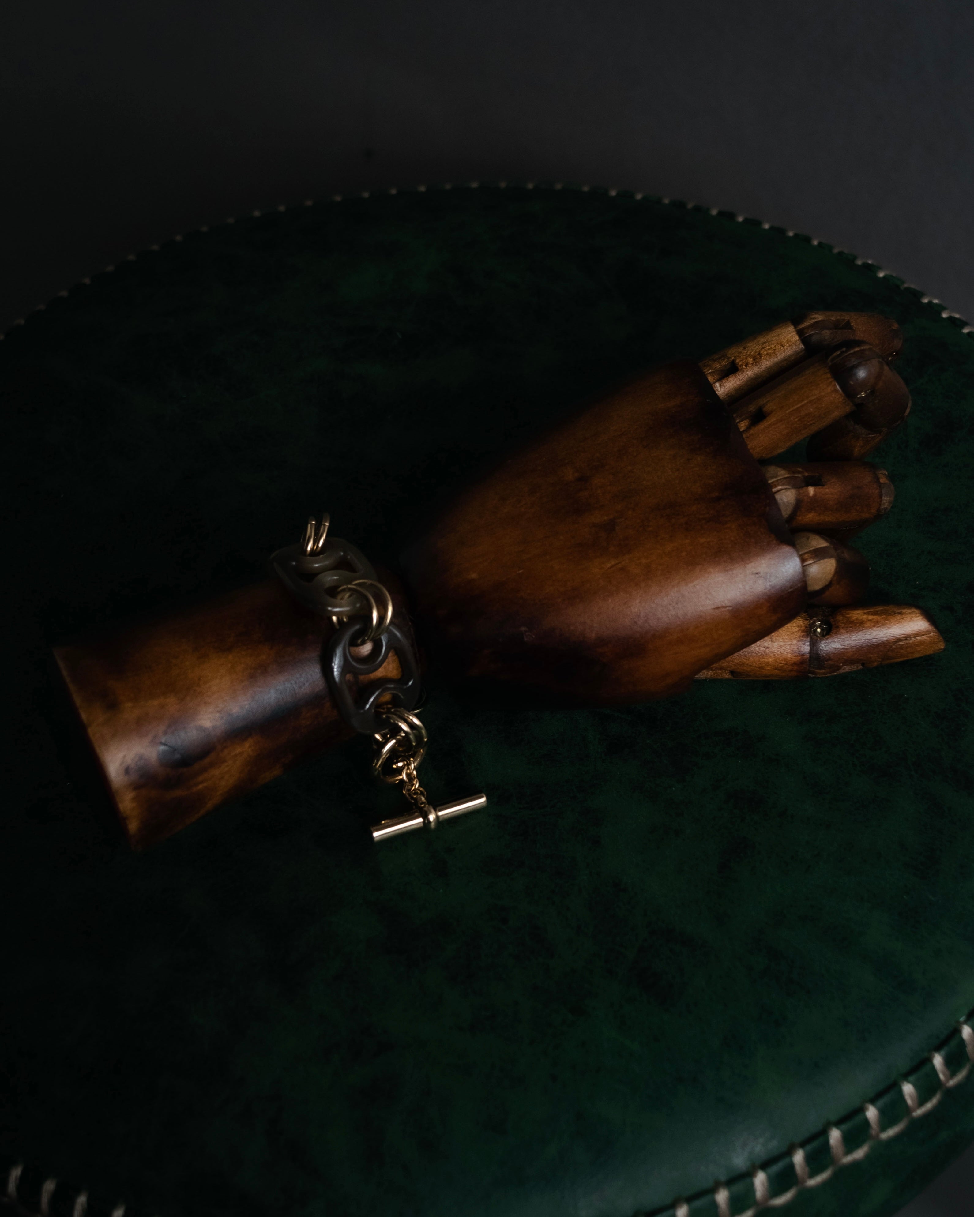 “HERMES” 20’s Eurydice horn chain bracelet