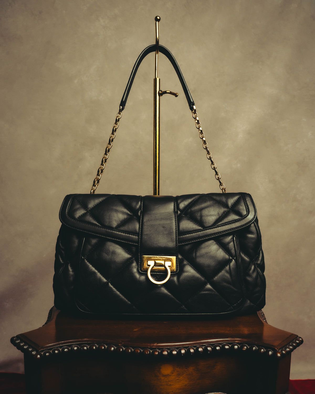 "Salvatore Ferragamo" 00's Quilted leather shoulder bag
