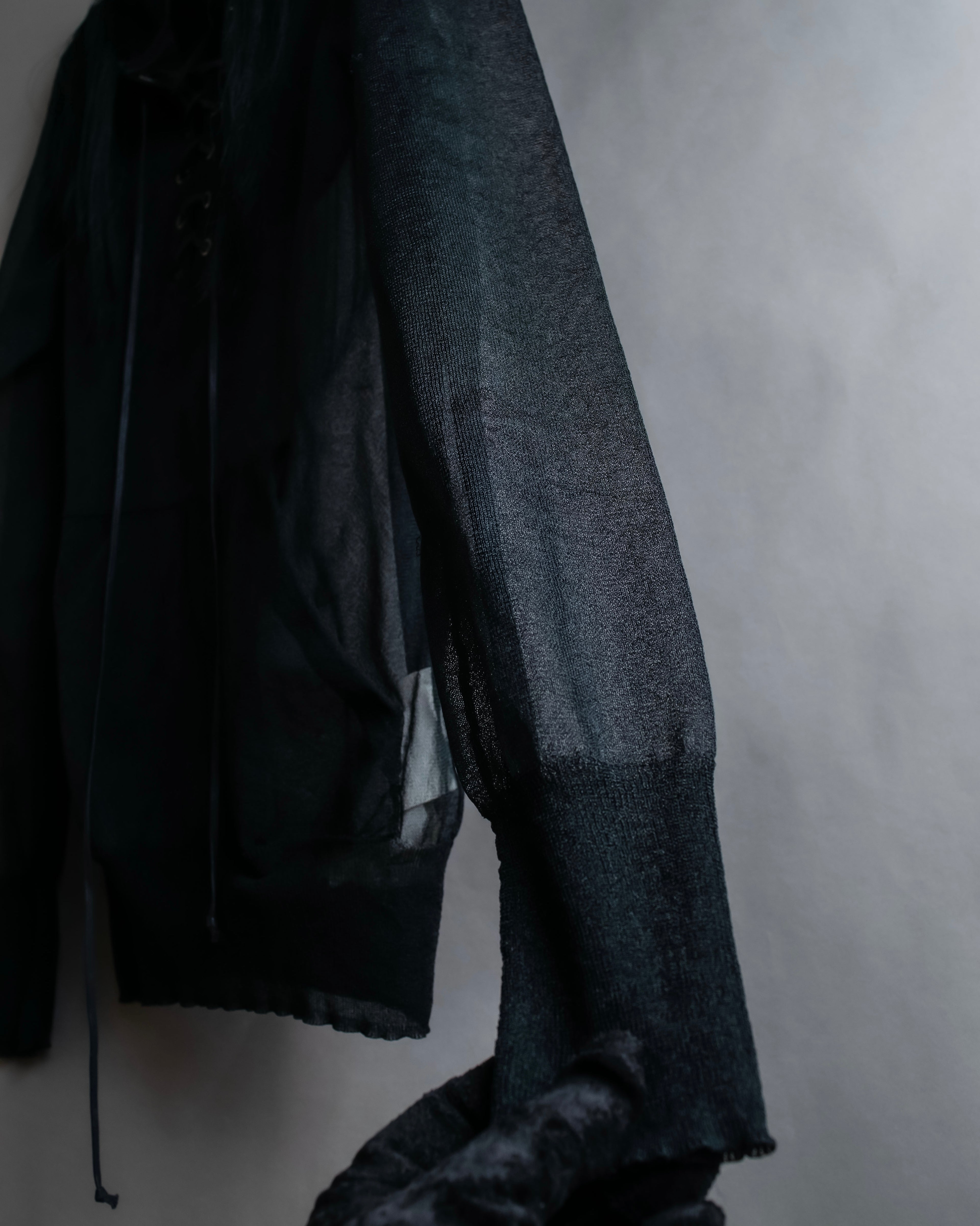 "sacai" Wig design sheer hooded pullover