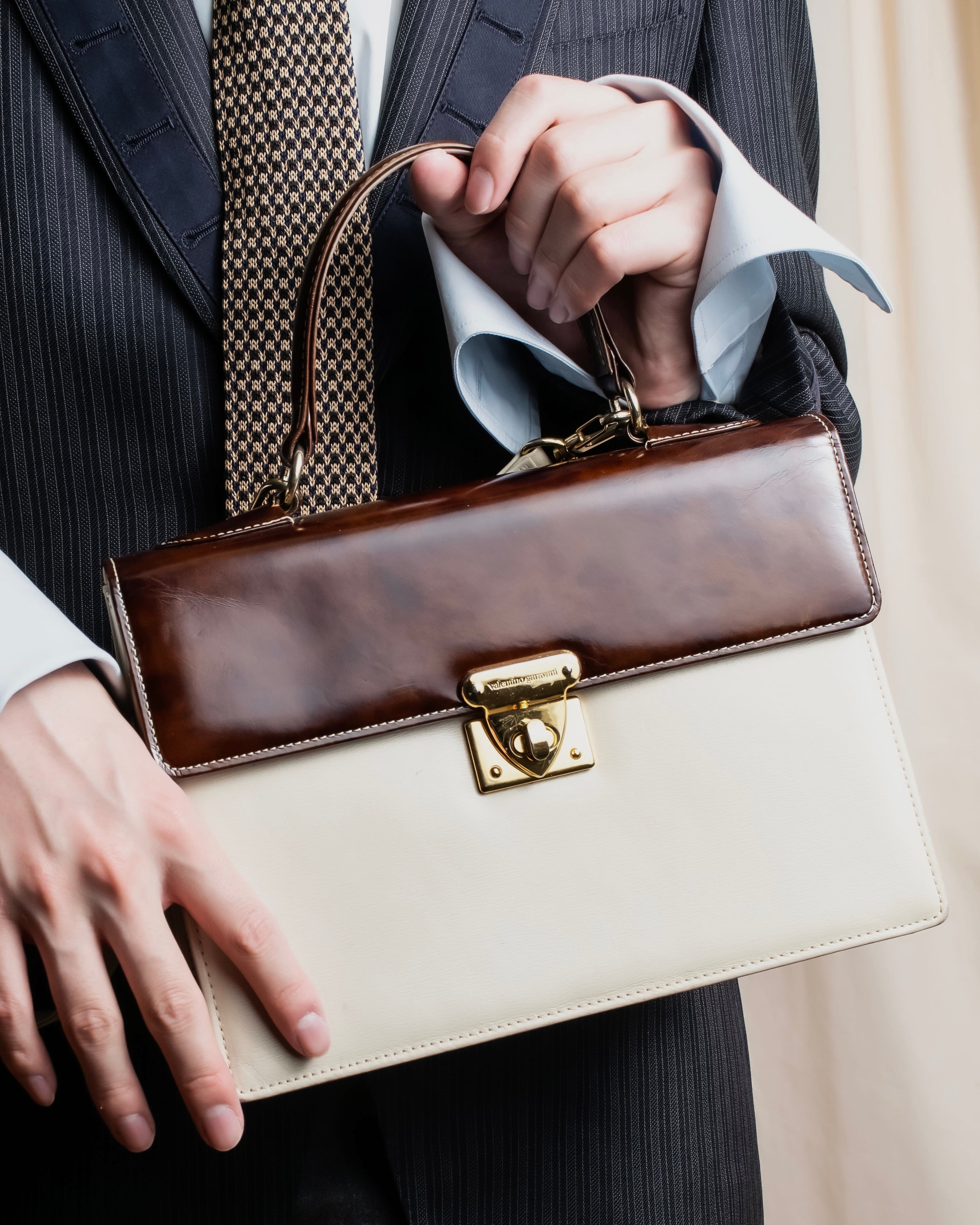 "Valentino Garavani" Square form bicolor 2way leather bag