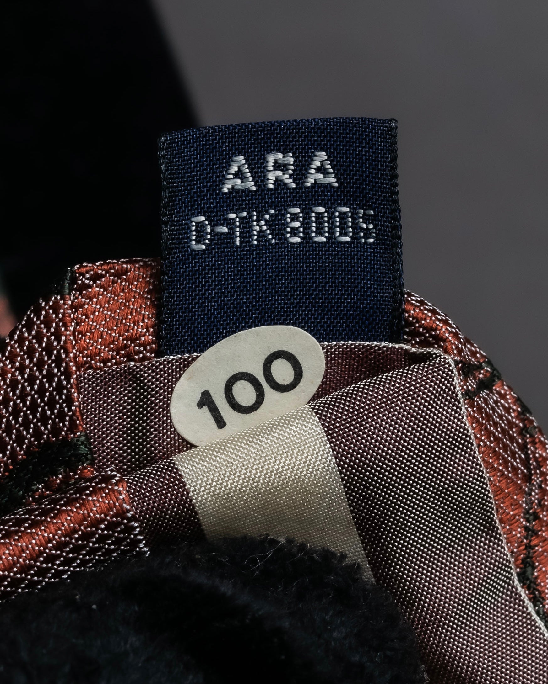 "JEAN PAUL GAULTIER HOMME" Drawing camouflage design silk neck tie