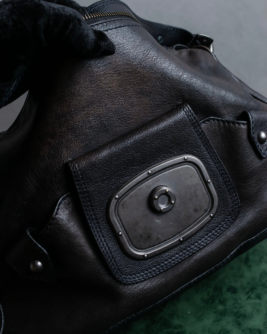 "CELINE" Metal parts design horizontal leather one-shoulder bag