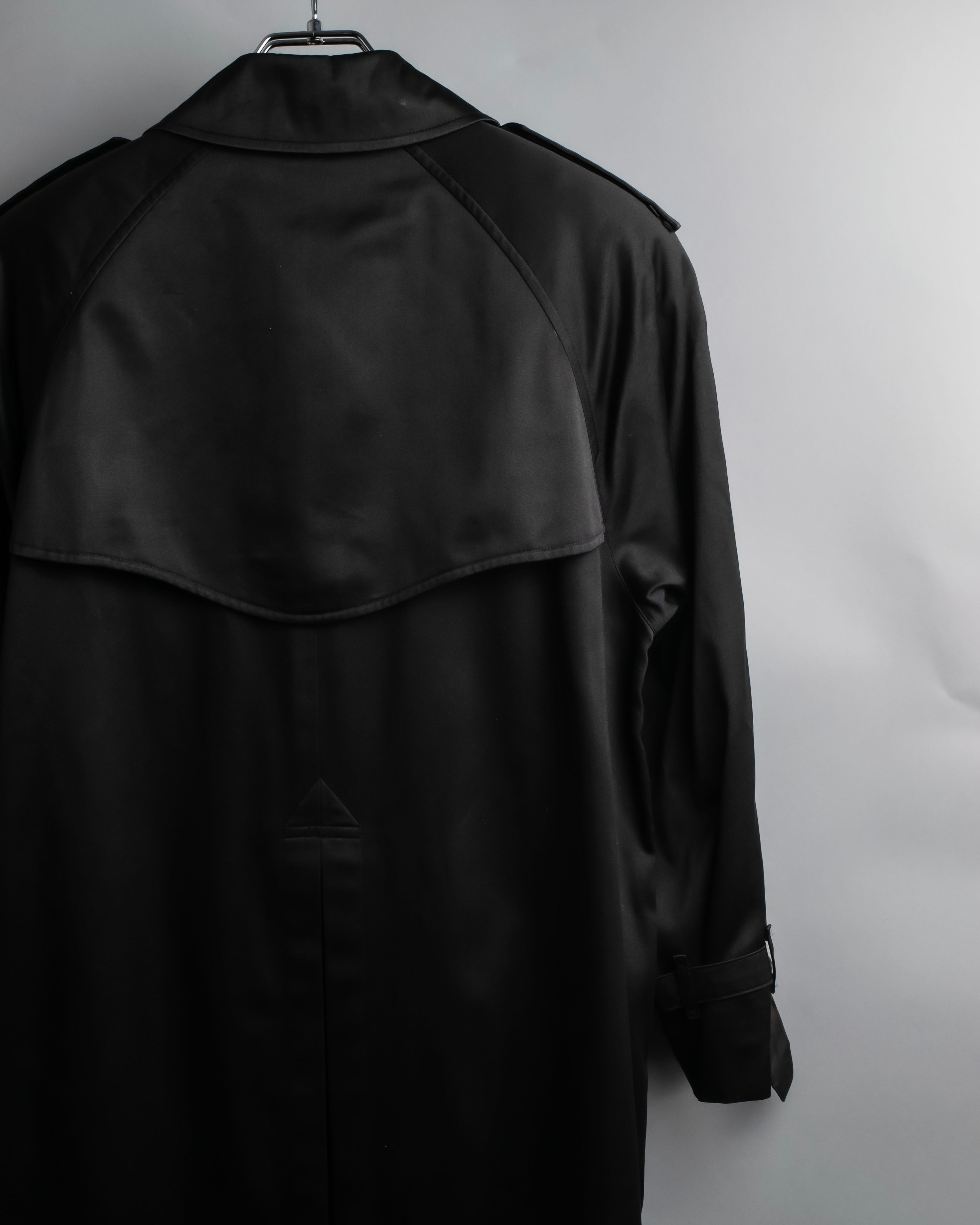 "BURBERRYS" Traditional detail double-breasted stand color trench coat