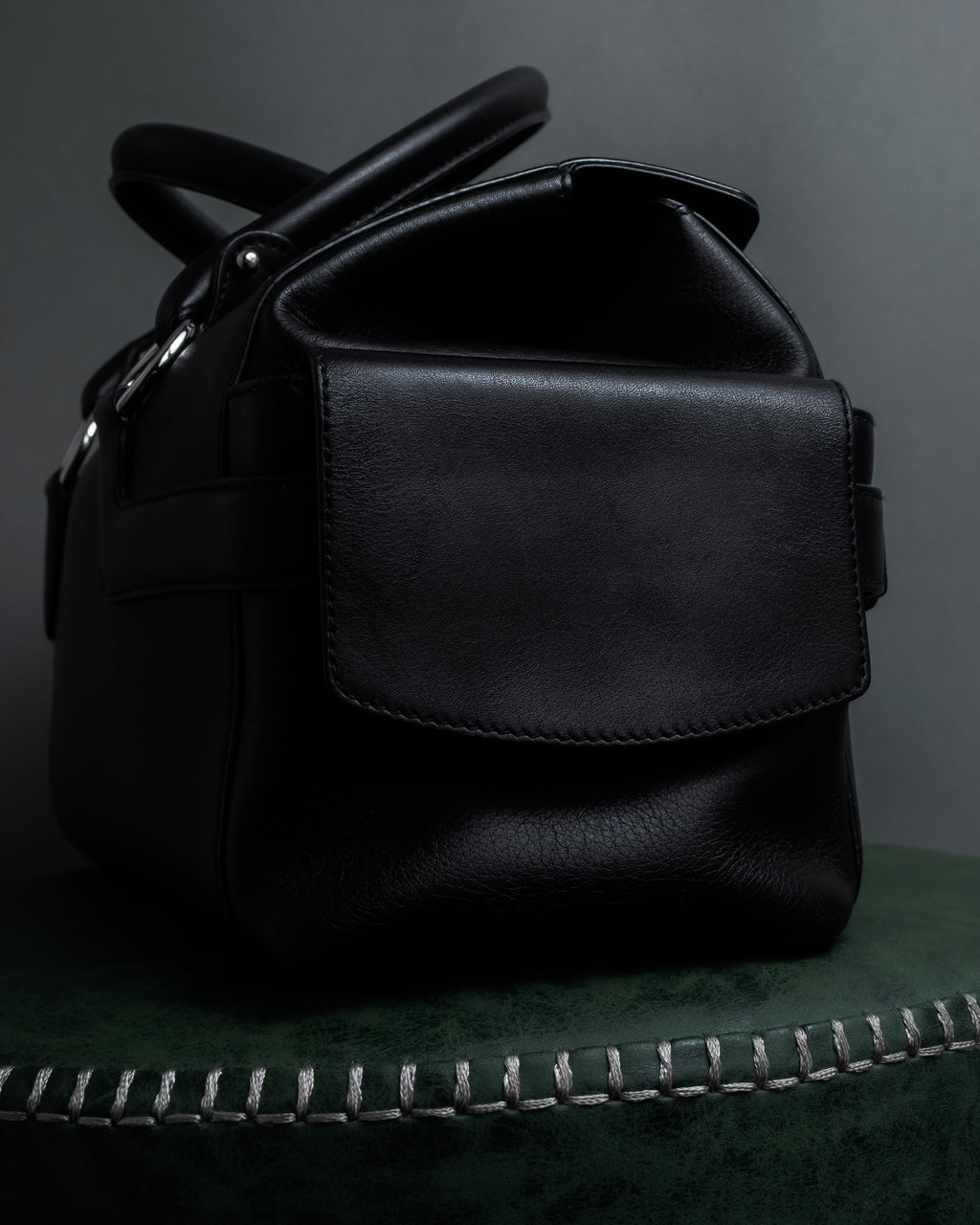 "Salvatore Ferragamo" Gancini motif design leather bowling bag