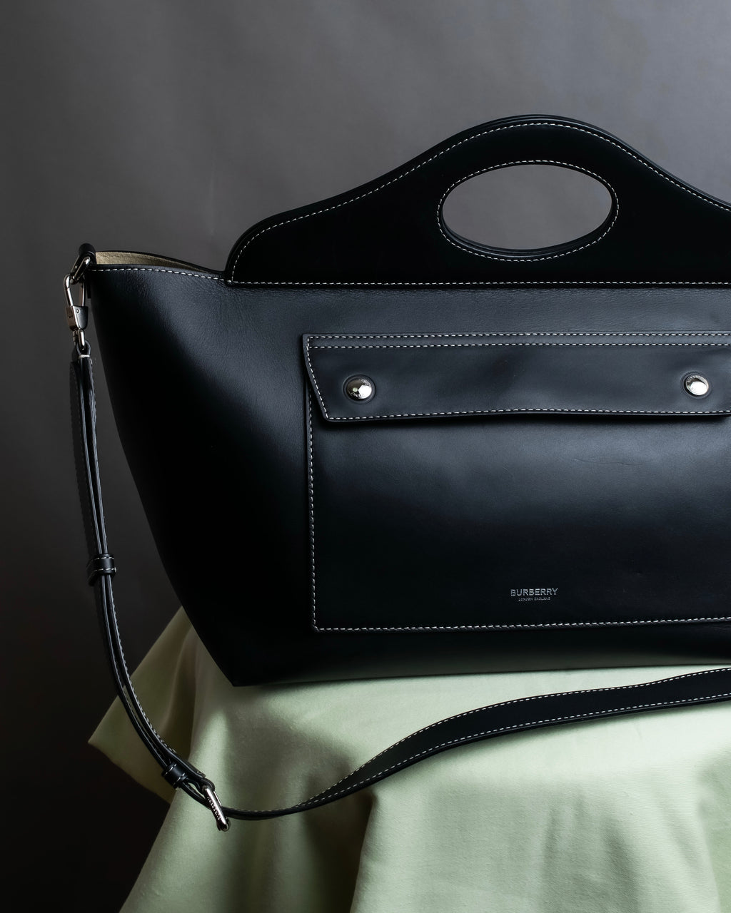 "BURBERRY" Suede switching design 2way shoulder bag