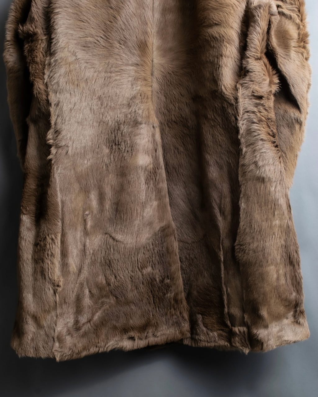 Special oversized vintage double-breasted fur coat