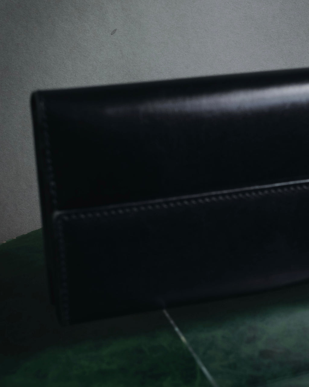 "GUCCI" Mid 00’s wood-lock leather long wallet