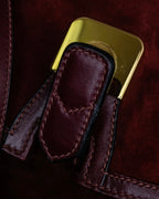 "GUCCI" Aristocratic crest charm suede shoulder bag