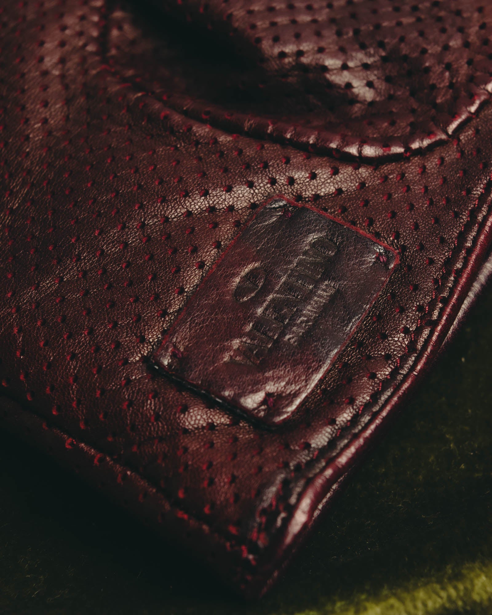 "VALENTINO GARAVANI" 2010's Burgundy perforated leather gloves