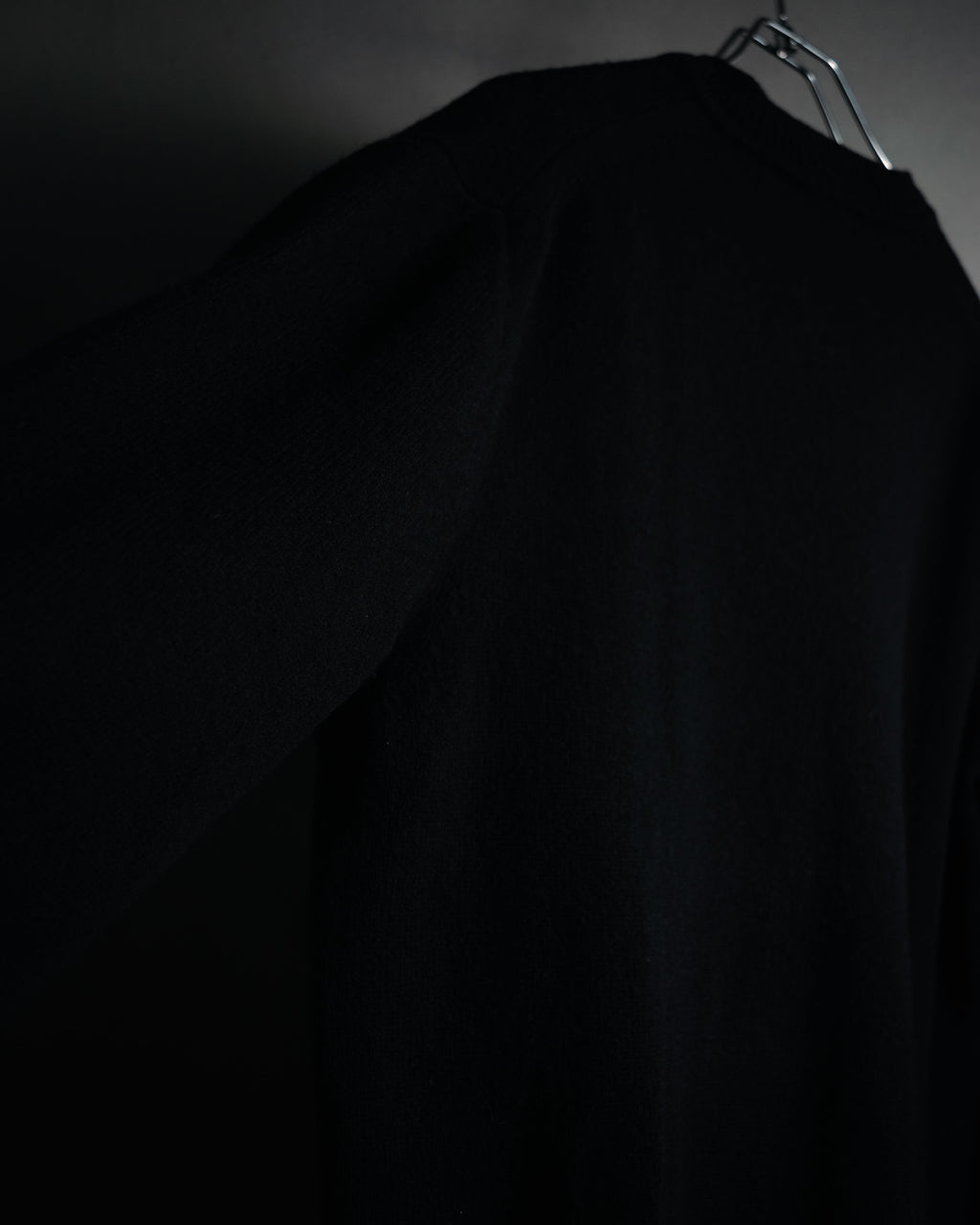 “Christian Dior MONSIEUR” 80’s-90’s Deep v-neck pure wool knit