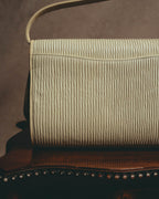 "HANAE MORI" 80's-90's Pleated butterfly clasp handbag
