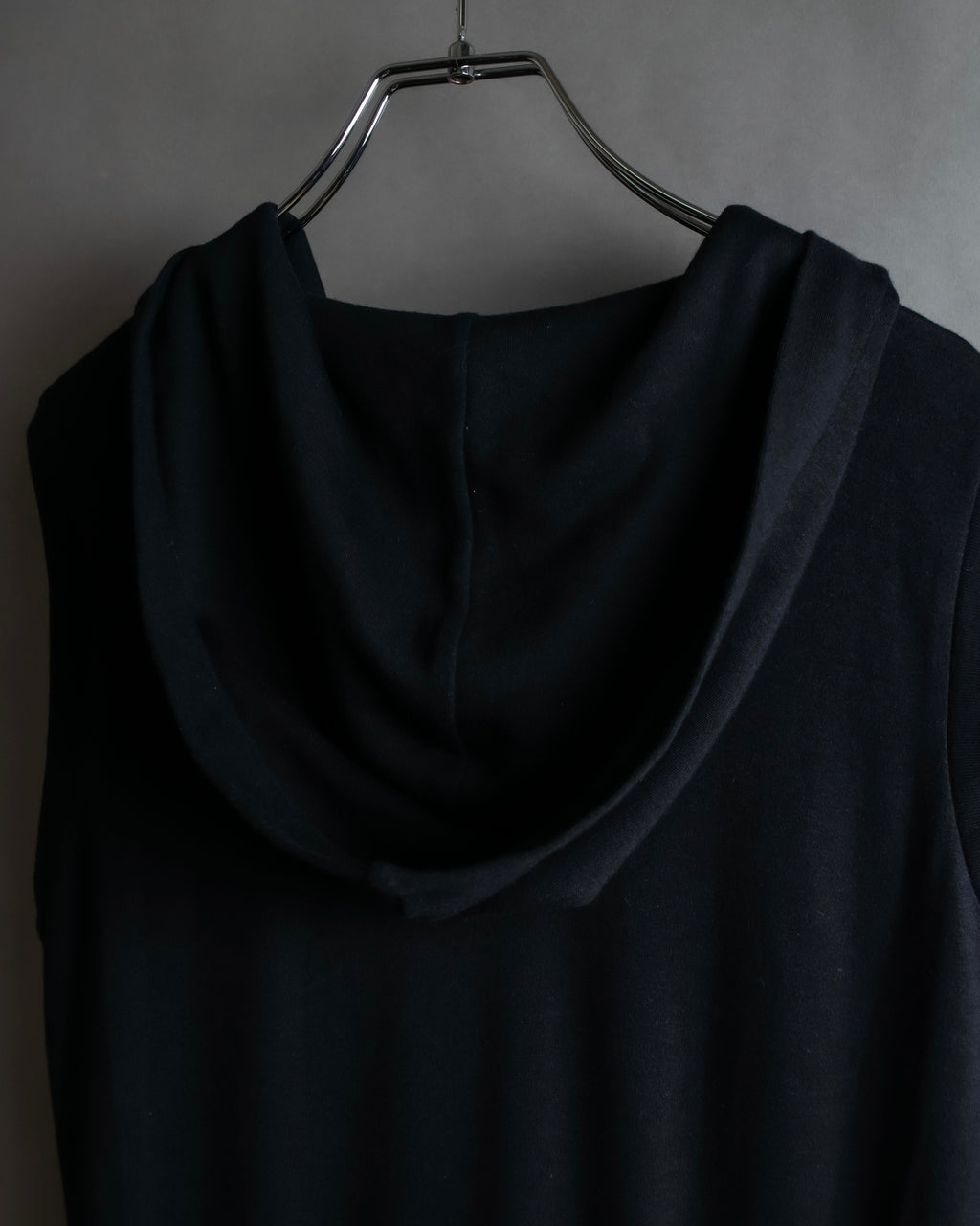 "Christian Dior" Satin ribbon waist detail hooded dress