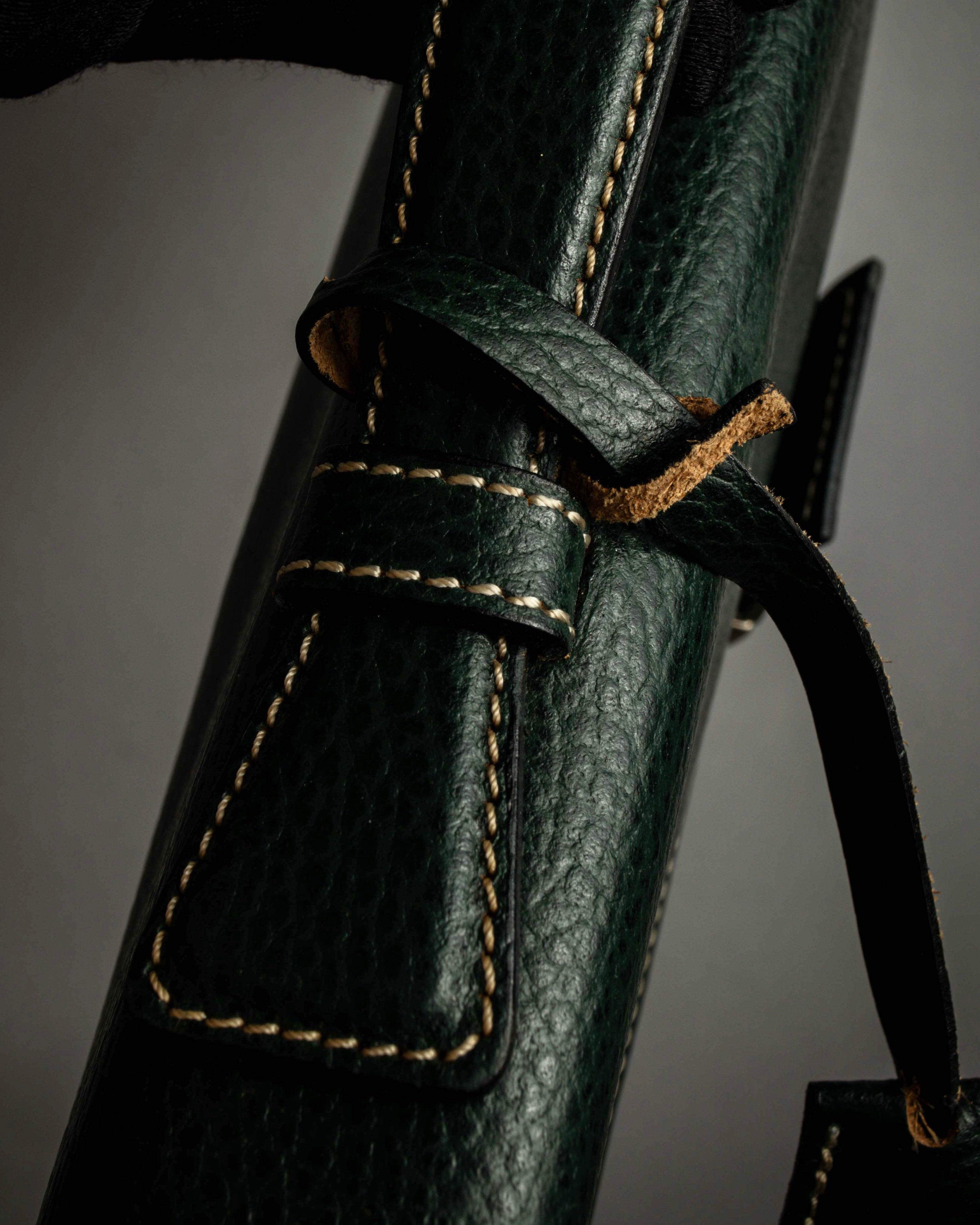 "E. MARINELLA Sottobraccio" Slide closure design 2way leather bag