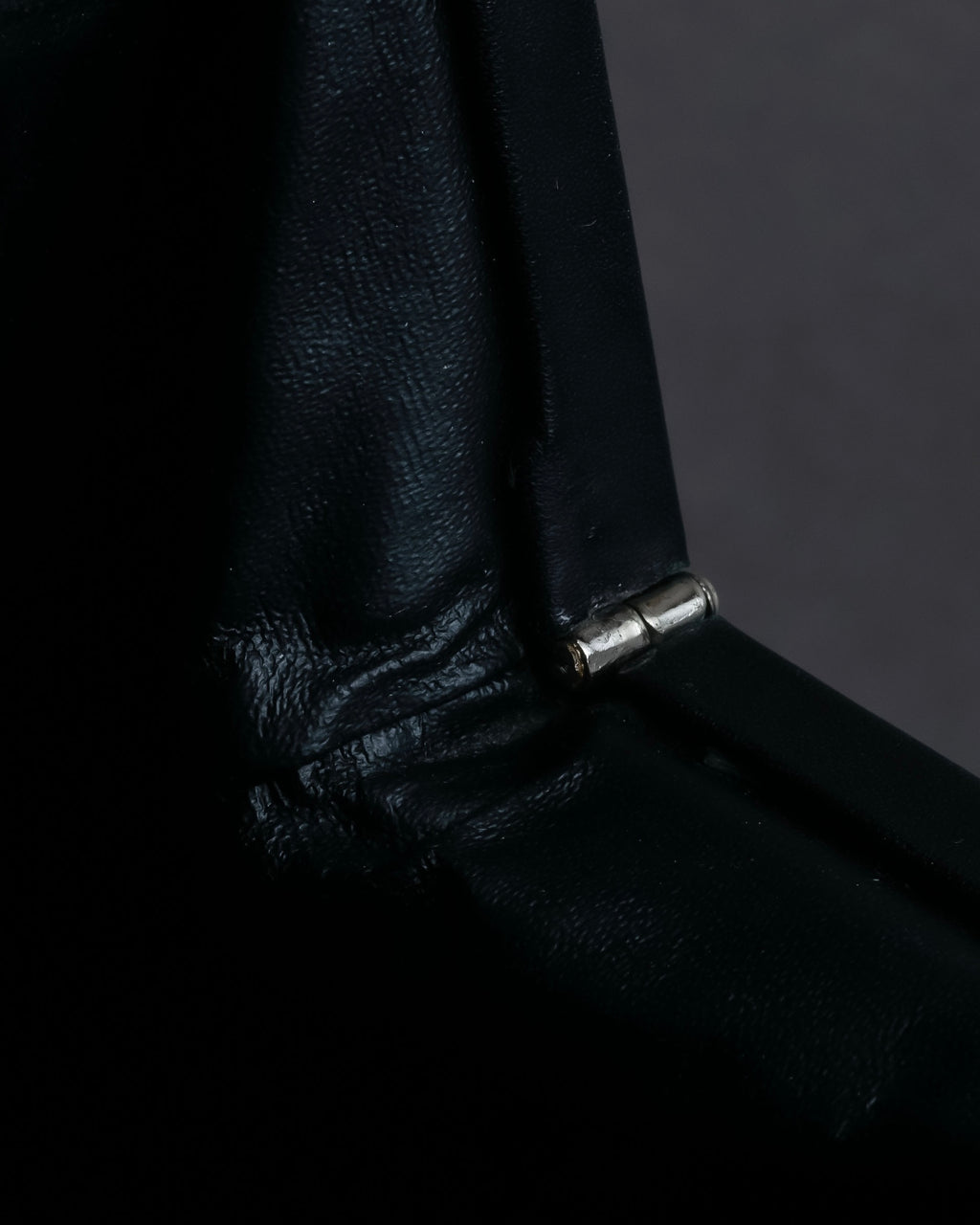 "JEAN PAUL GAULTIER" Logo engraved clasp frame 2way leather bag