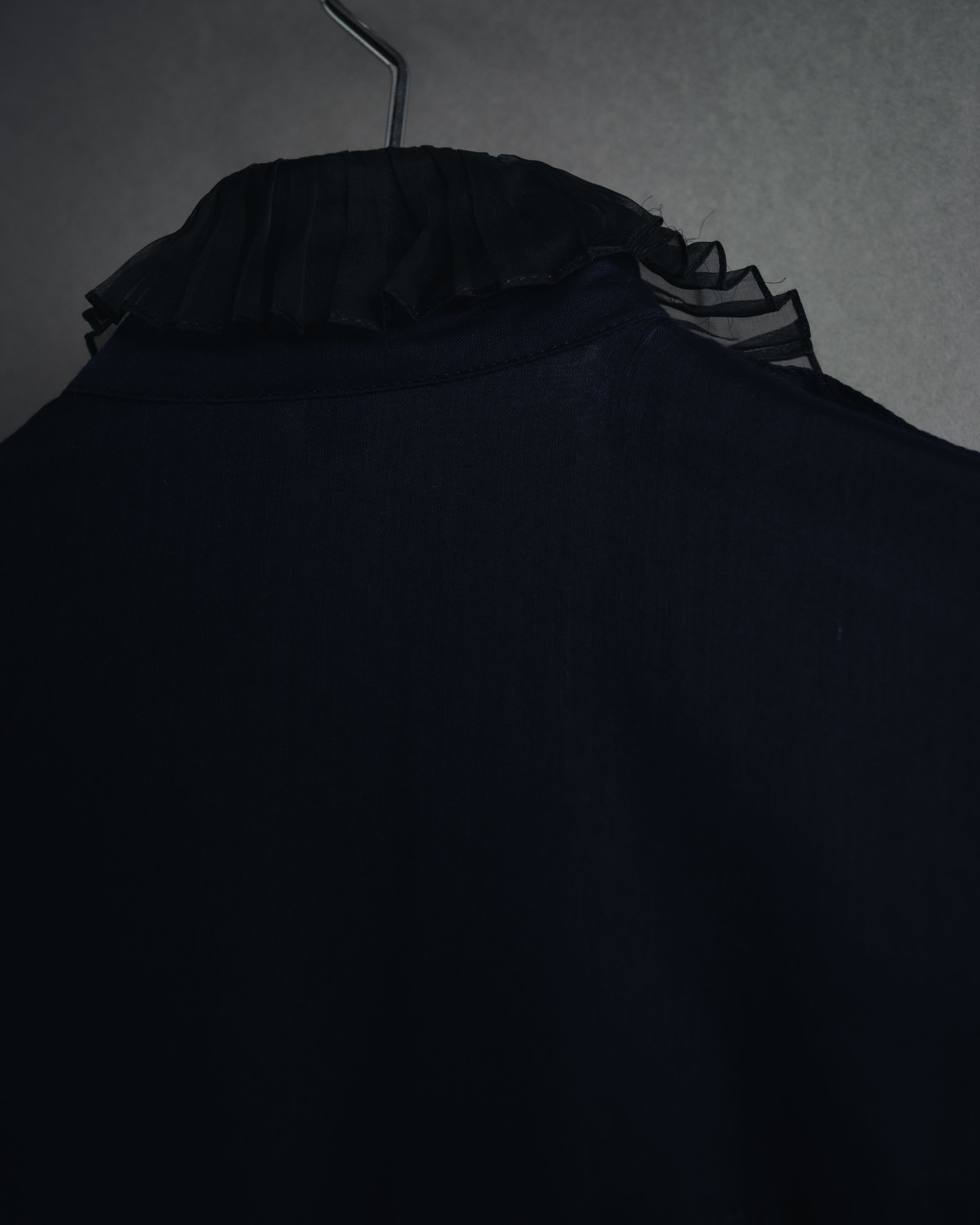 "GUCCI" 90’s-00’s military romantic ruffle blouse