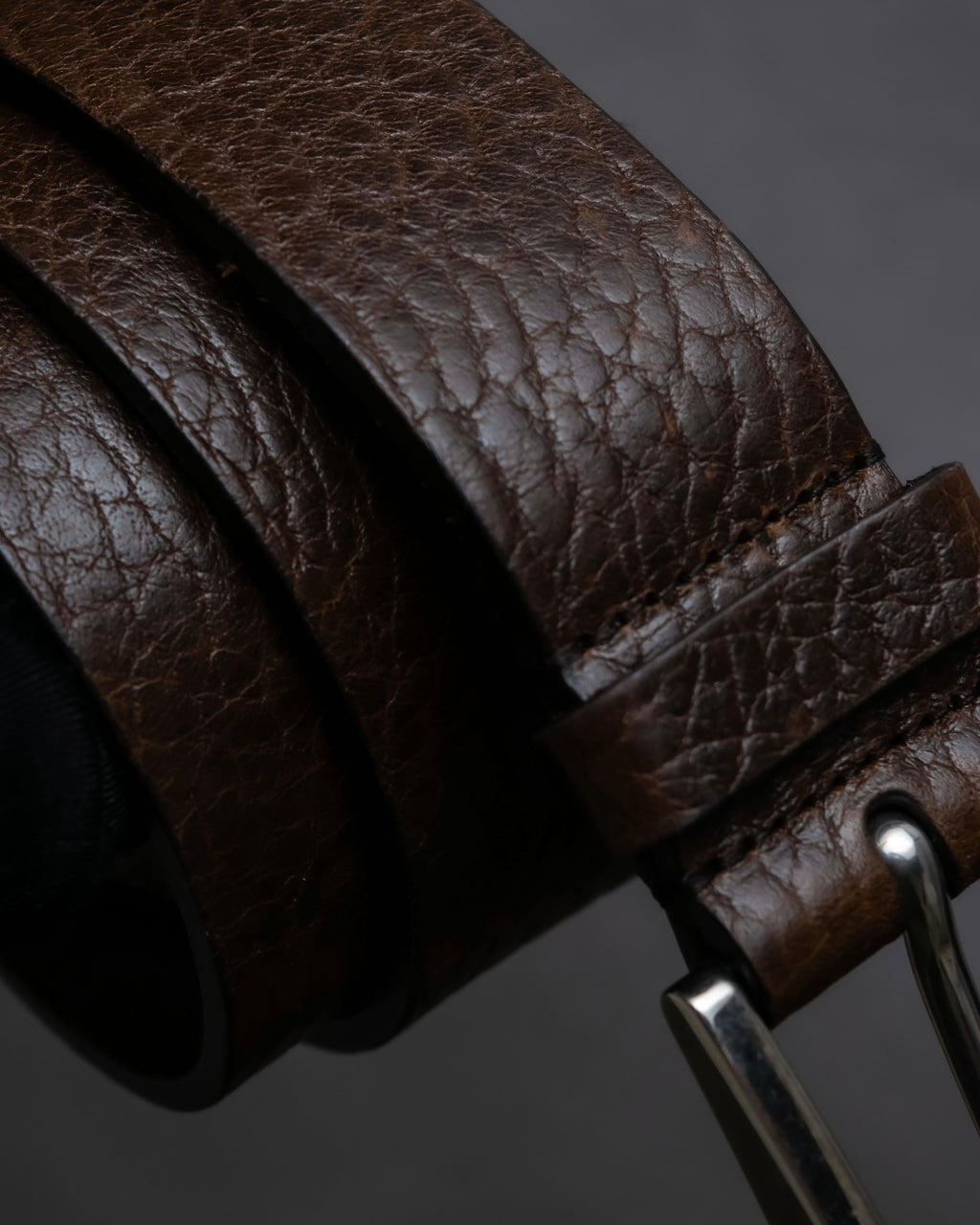 "GUCCI" Large buckle grained leather belt