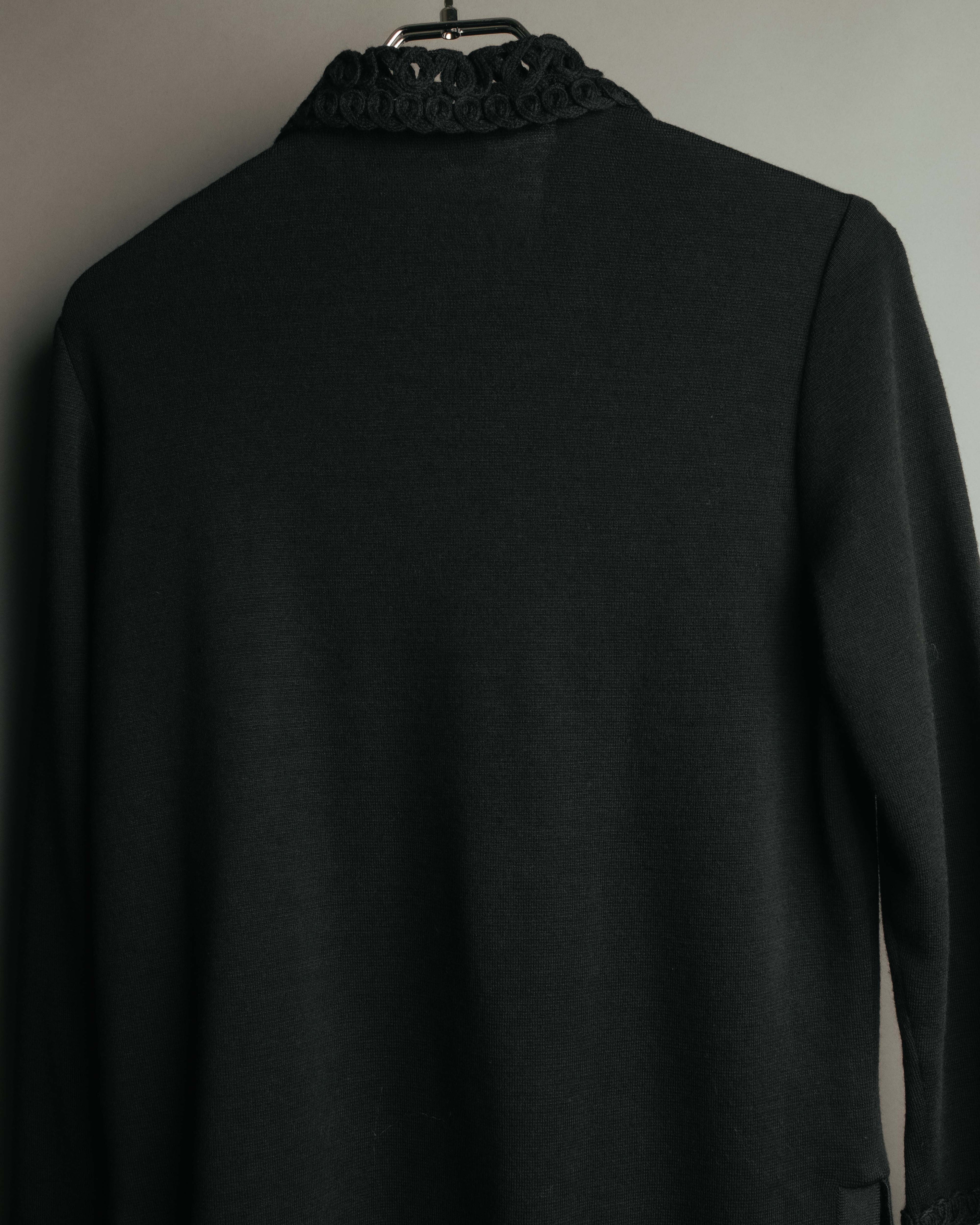 -SPECIAL- “Yves Saint Laurent” 90’s crochet collar pearl button knit pullover