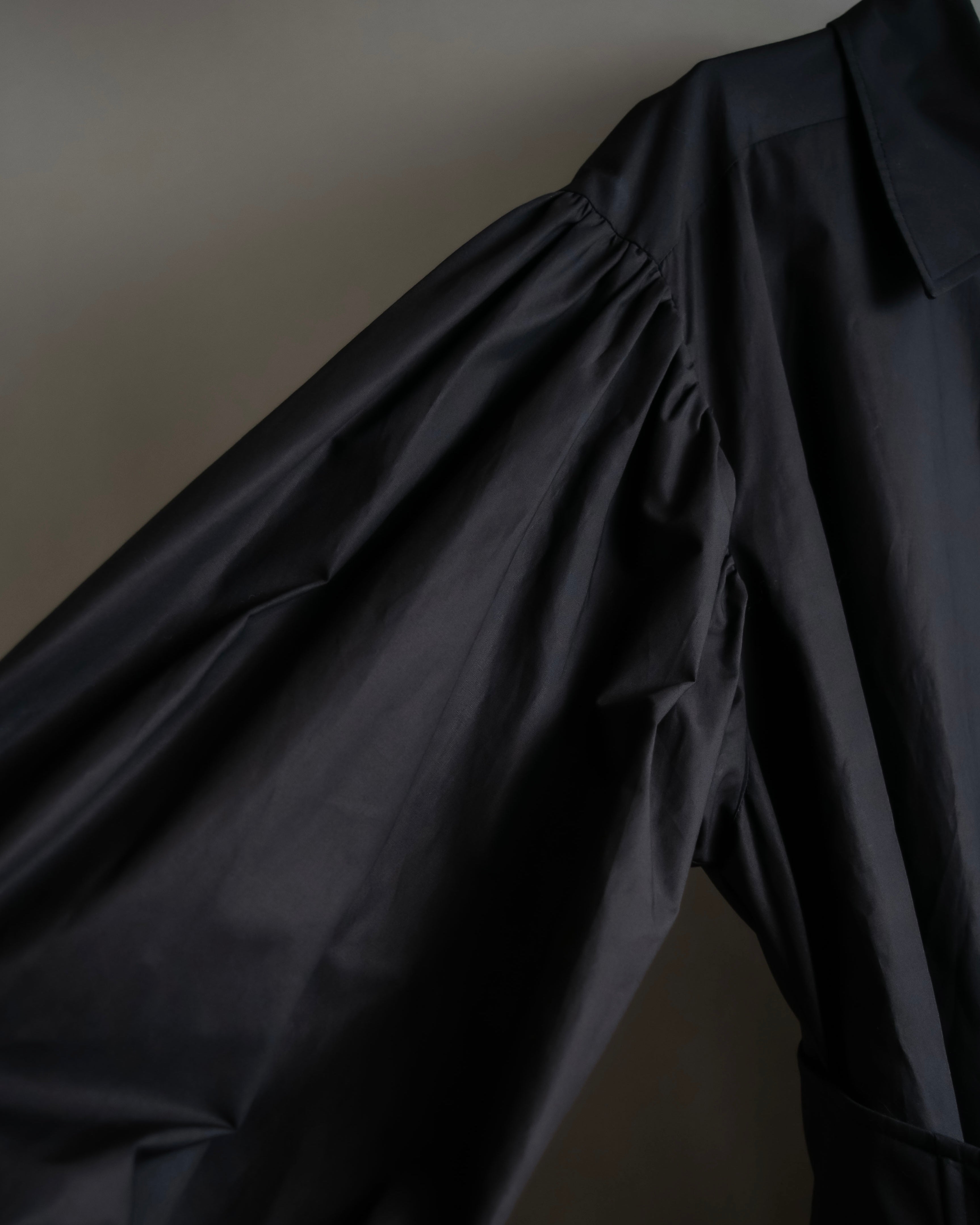 "KIMHĒKIM" Bondage corset belt design shirt dress