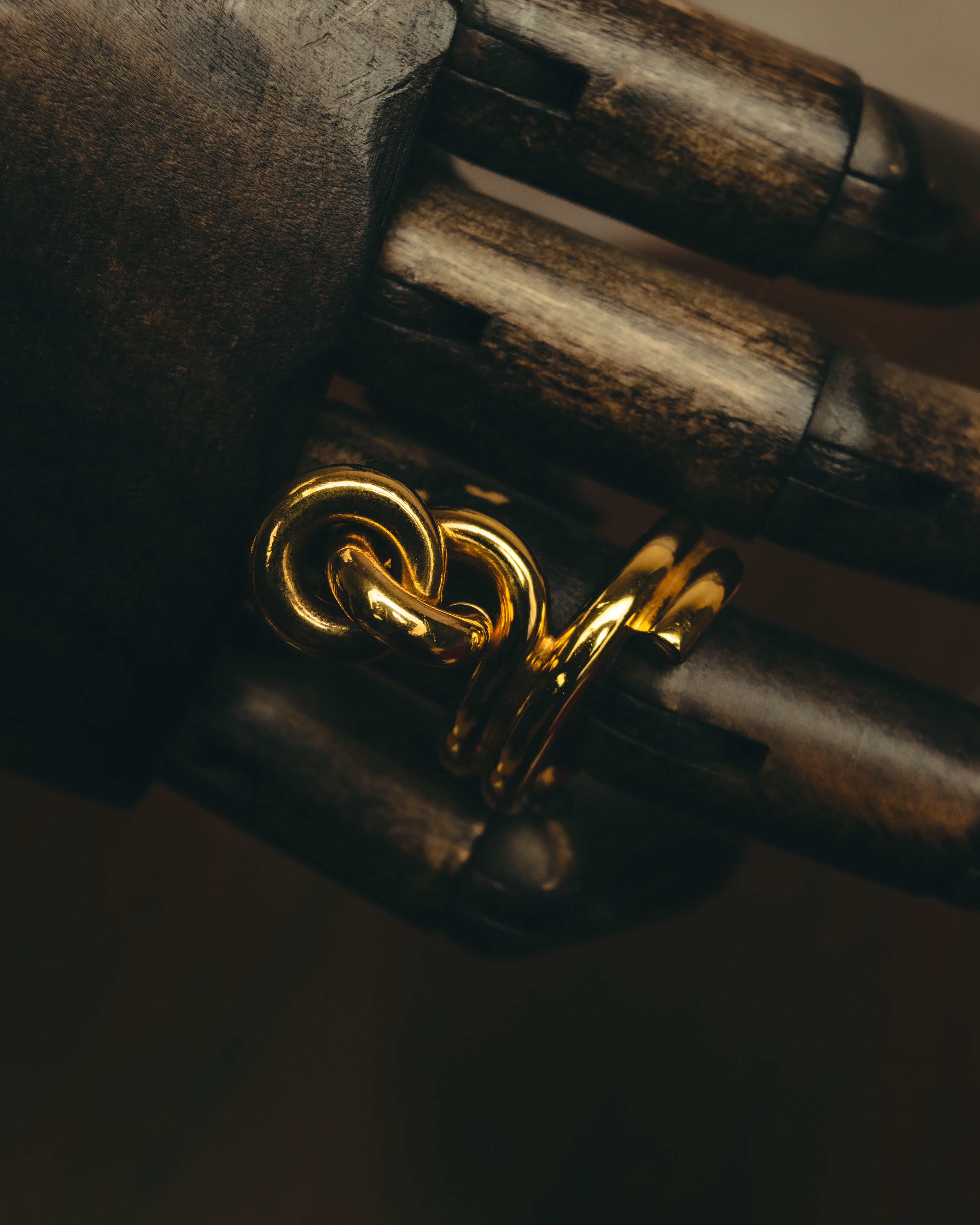 -SPECIAL- “BOTTEGA VENETA” 2021-2025 Gold tone sculptural knot ring