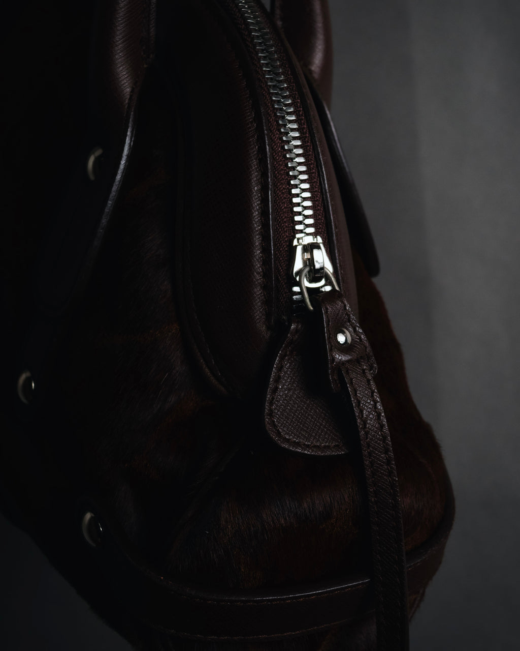 –SPECIAL– "Salvatore Ferragamo" 00’s calf hair gancini rattan accent handbag