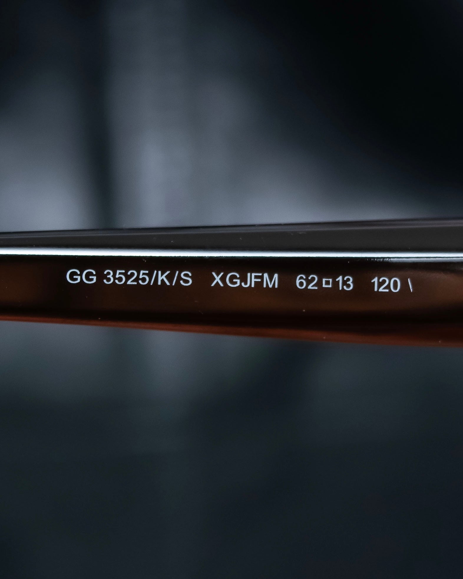 “GUCCI” GG heart motif butterfly shaped sunglasses