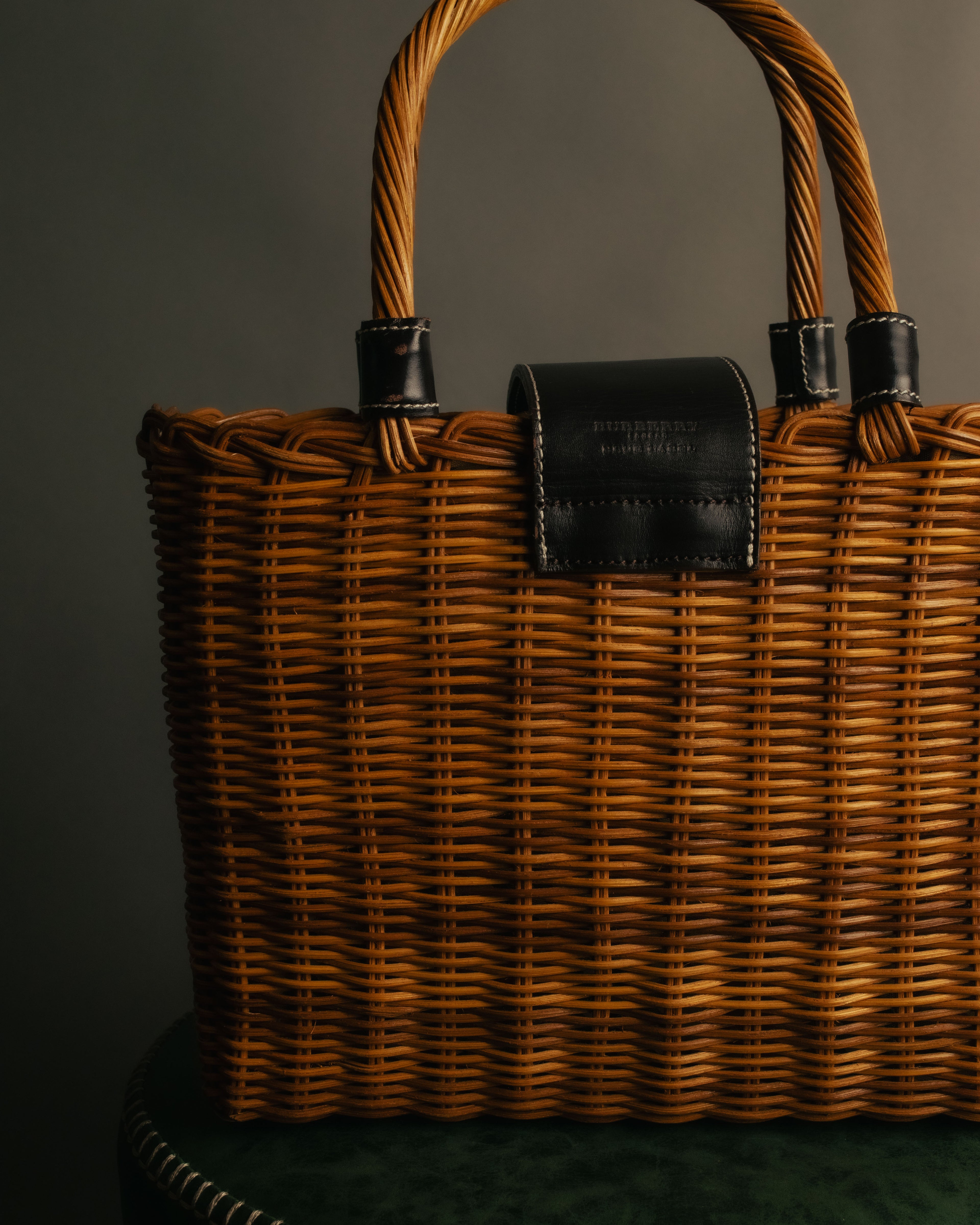 “BURBERRY BLUE LABEL” 00’s Rattan check lining basket bag