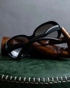 "PRADA" Logo engraved black round frame sunglasses