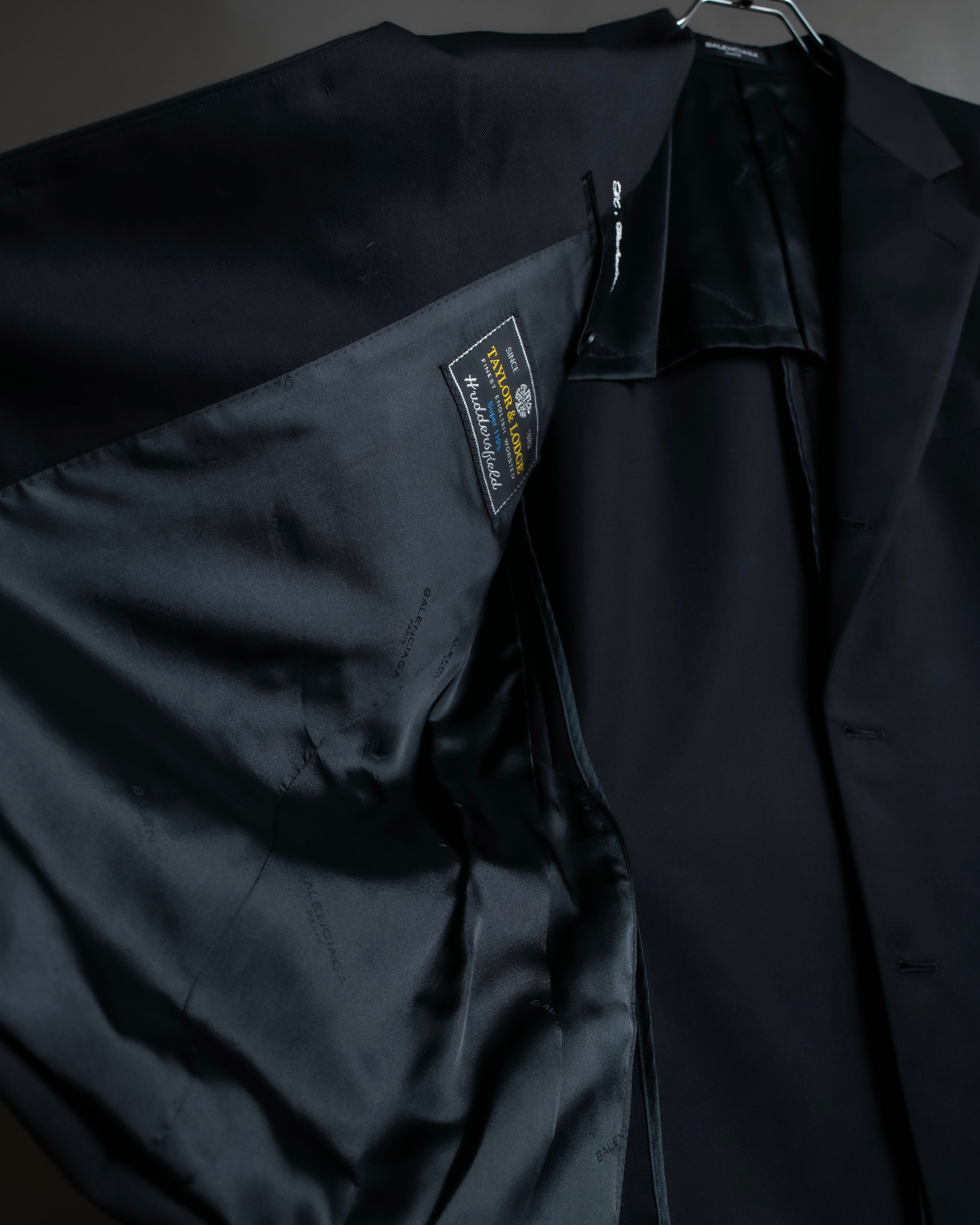 "BALENCIAGA" Taylor & Lodge tailoring wool three-piece set