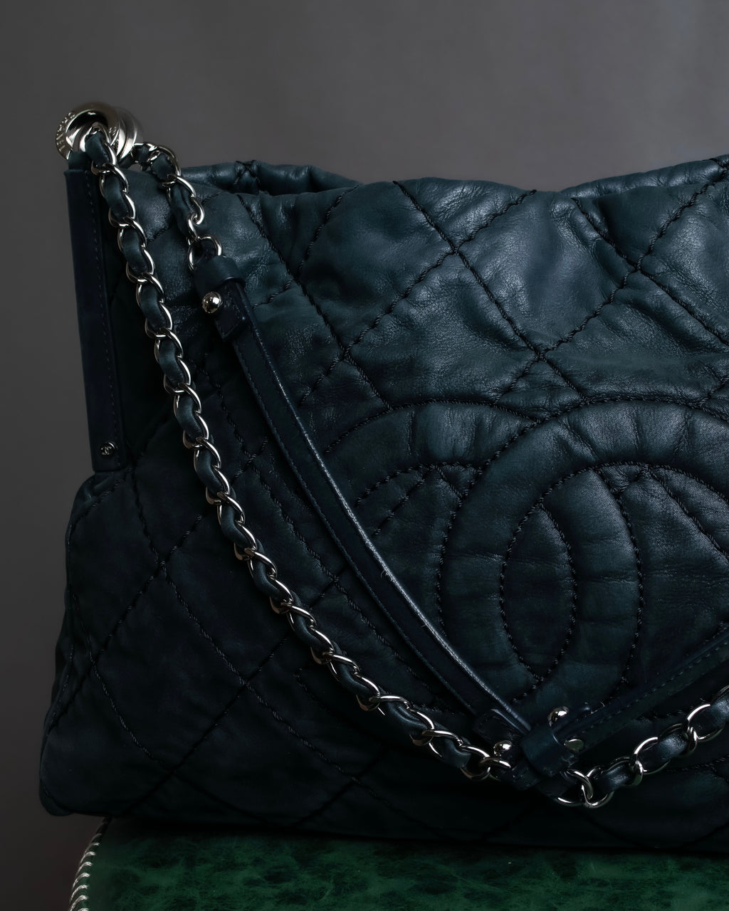 "CHANEL" Karl Lagerfeld design Matelasse chain Black shoulder bag