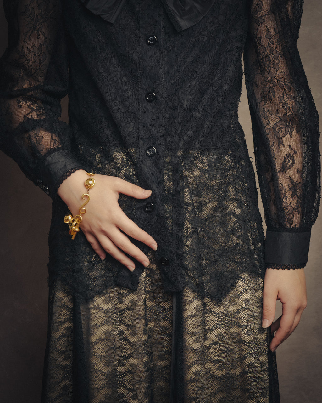 -SPECIAL- “GUCCI“ 2017-18 Fall winter lace bow blouse