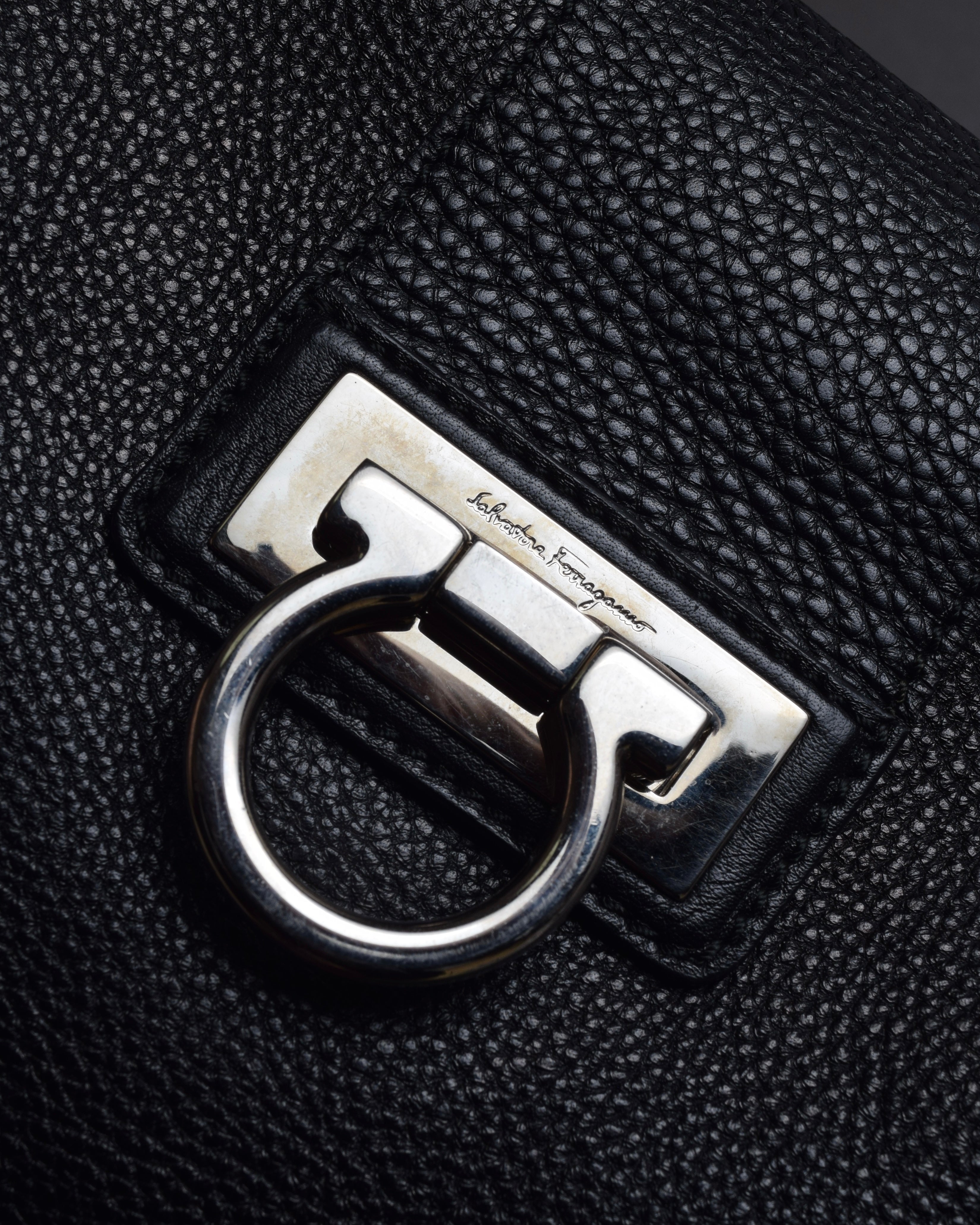 "Salvatore Ferragamo" Gancini motif design large leather shoulder bag