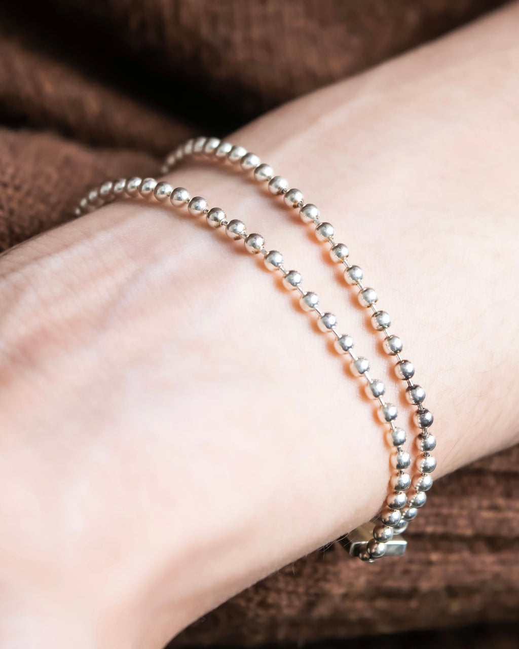 "GUCCI" Ball chain logo engraved plate bracelet