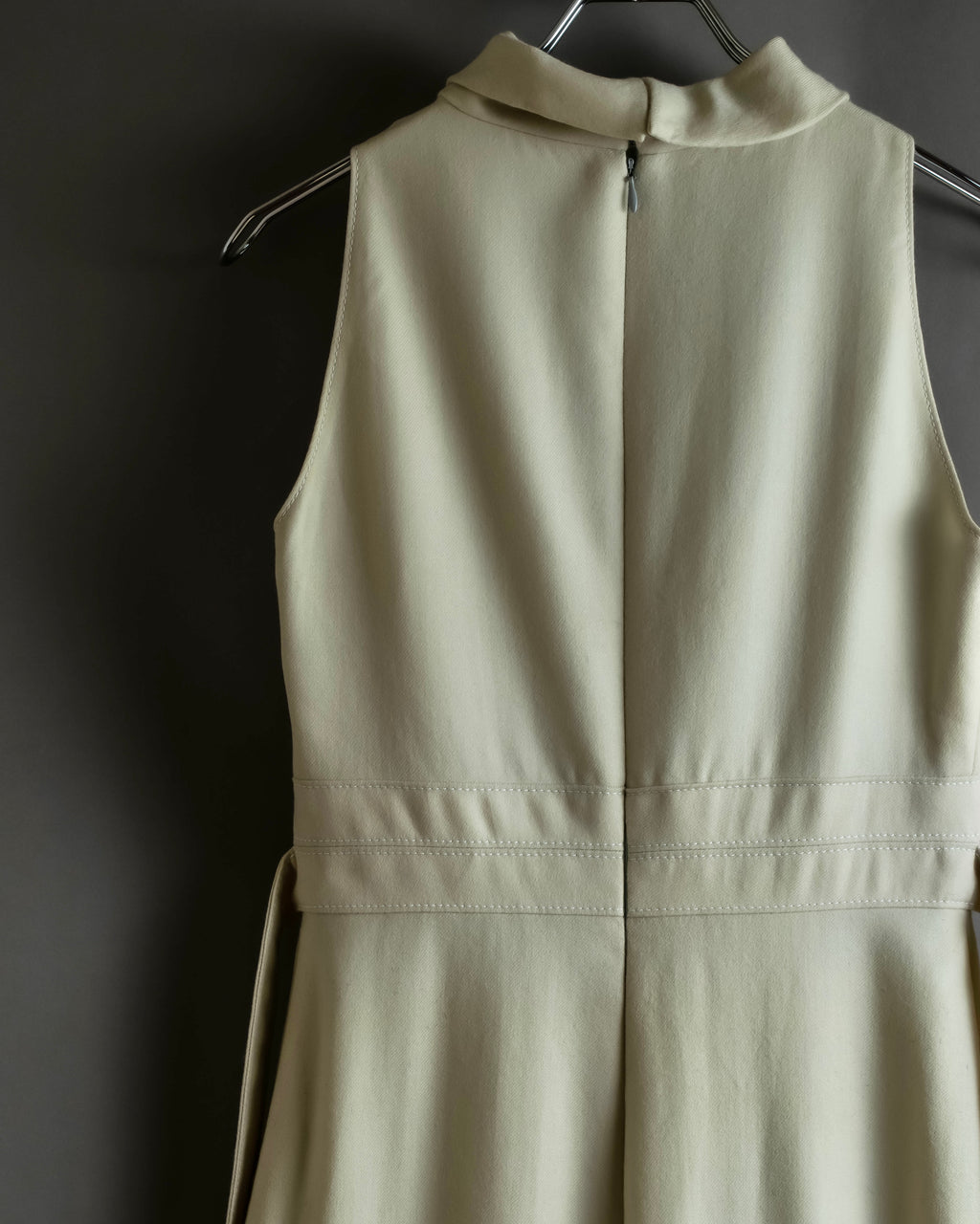 "VALENTINO" Belted design sleeveless long dress