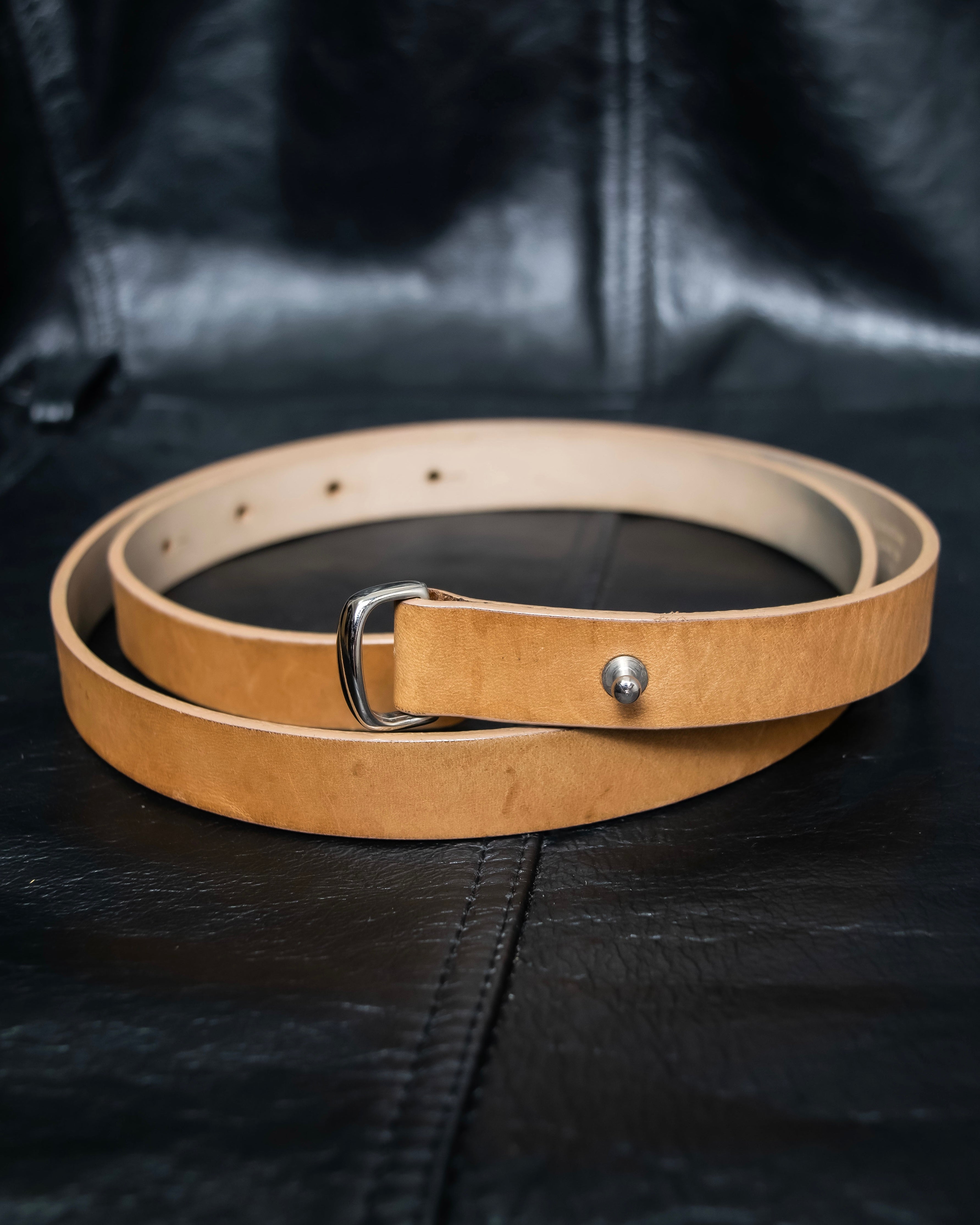 "Maison Martin Margiela" No. 11 Bella Pelle minimal design leather belt