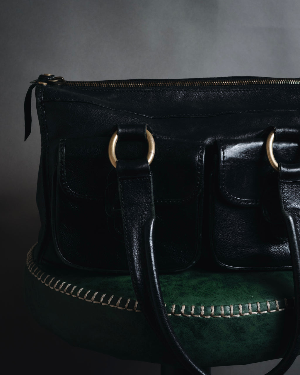"CELINE" Leather double-pocket ring-hardware shoulder bag
