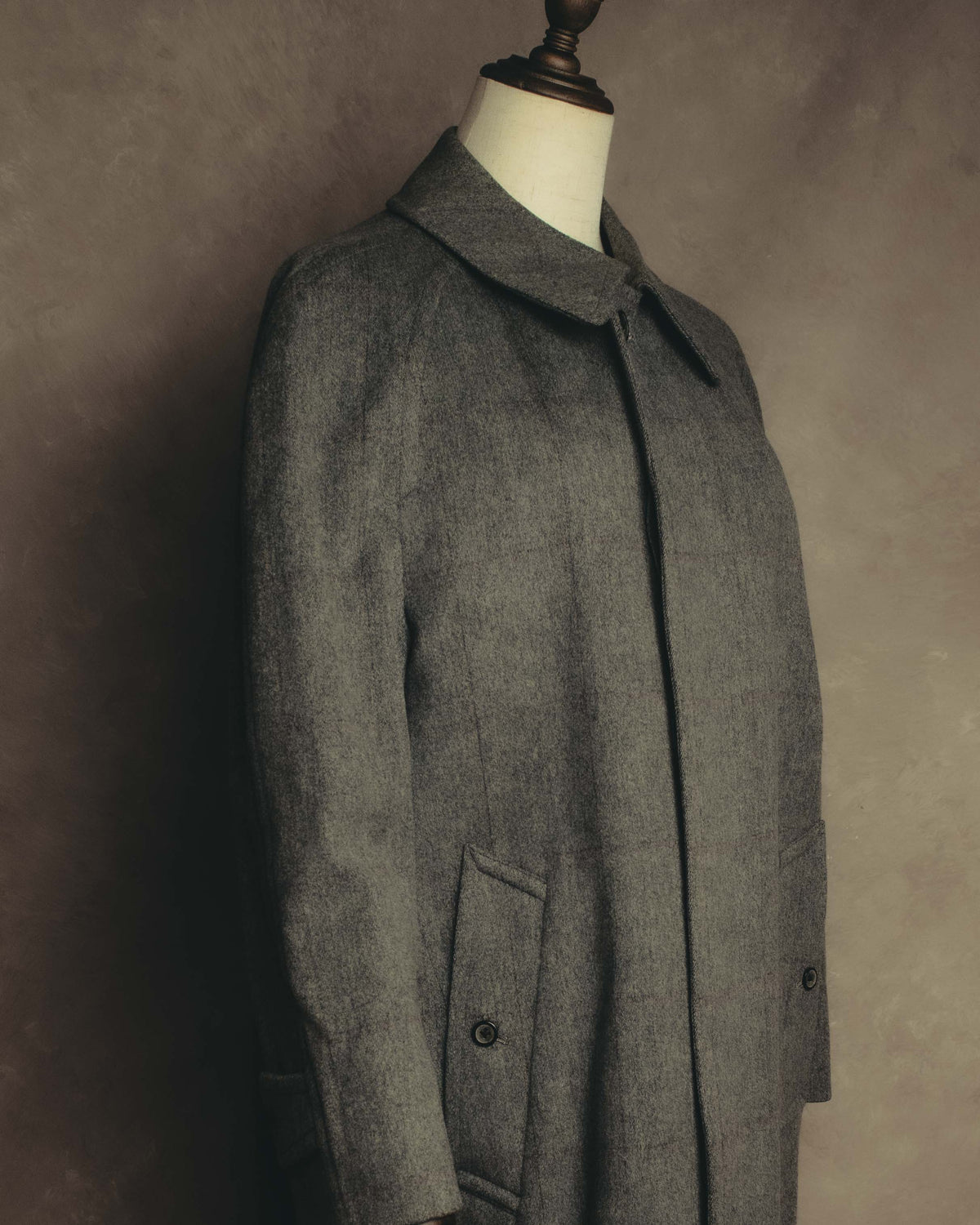 “Burberrys” 80’s Bedford wool balmacaan coat