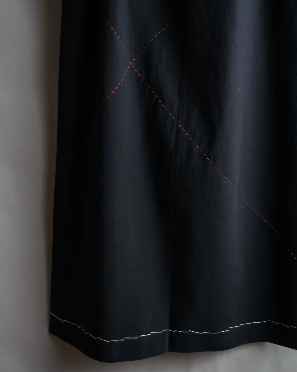 "YOHJI YAMAMOTO" Stitched hemline design flared skirt