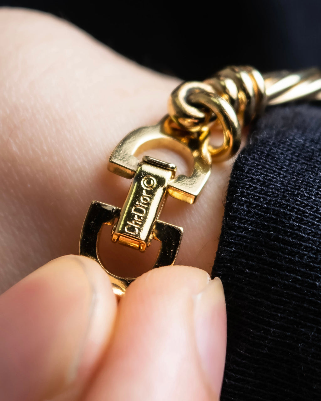 "DIOR" Twisted antique design bracelet