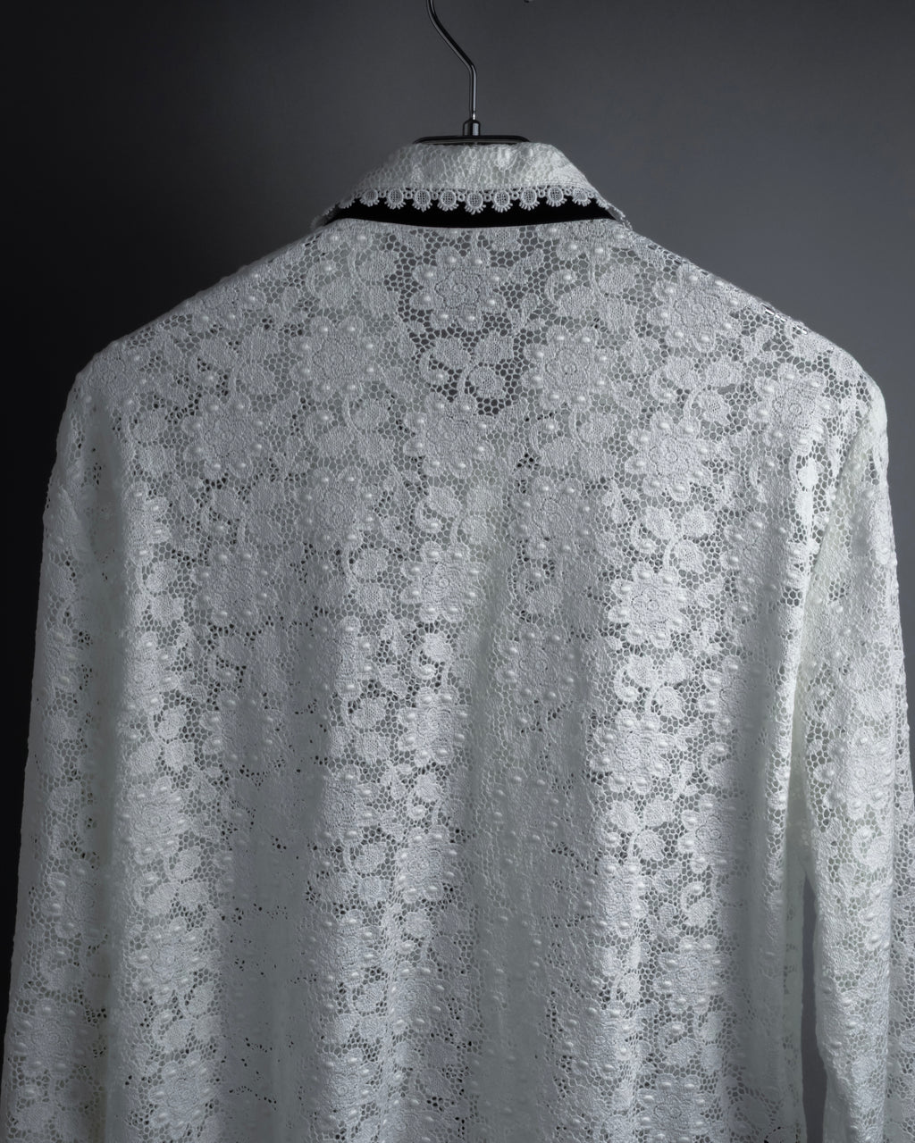 "GUCCI" Michele period floral lace design bow tie shirt