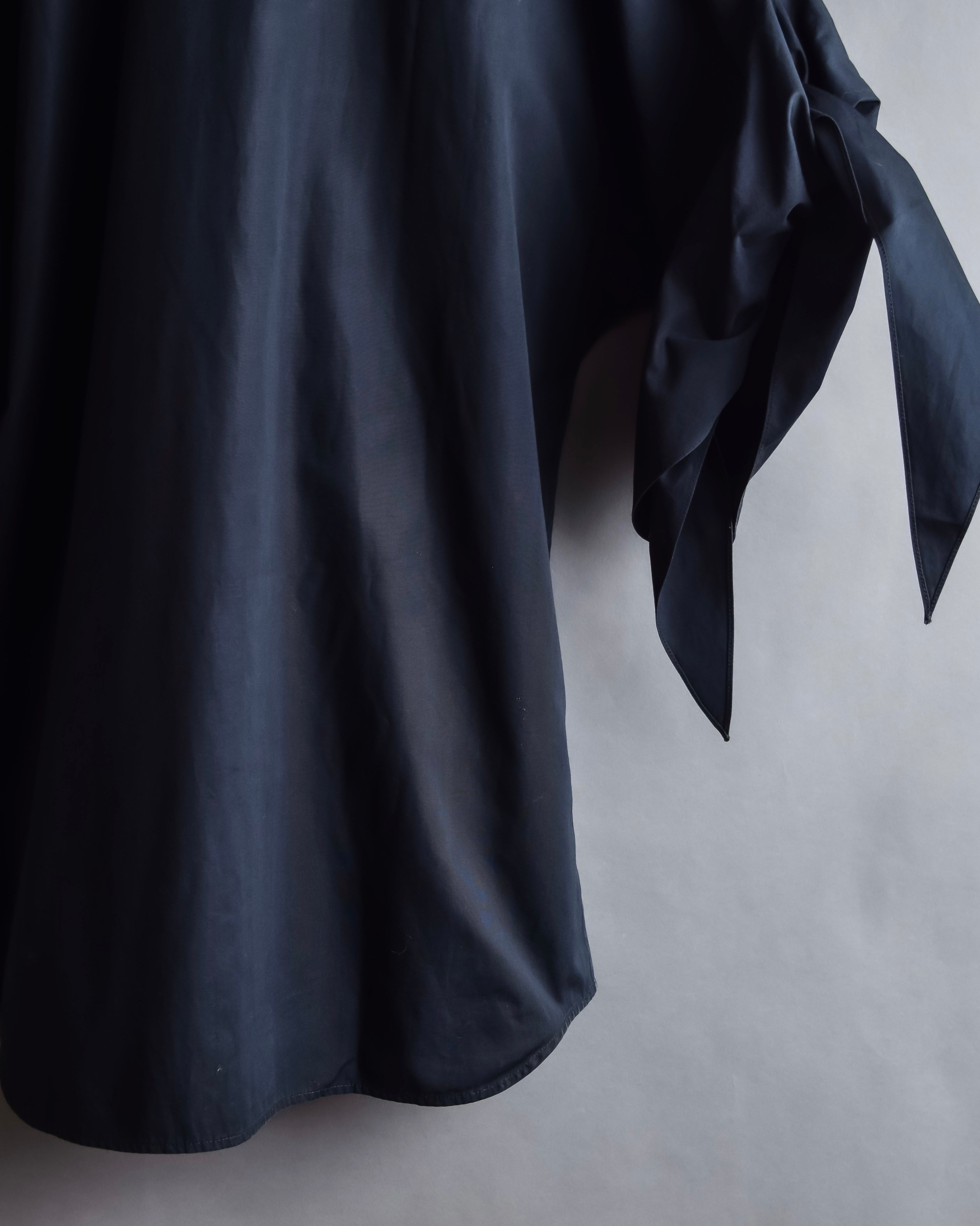 "HERMES" Gaultier period twisted sleeve cotton shirt