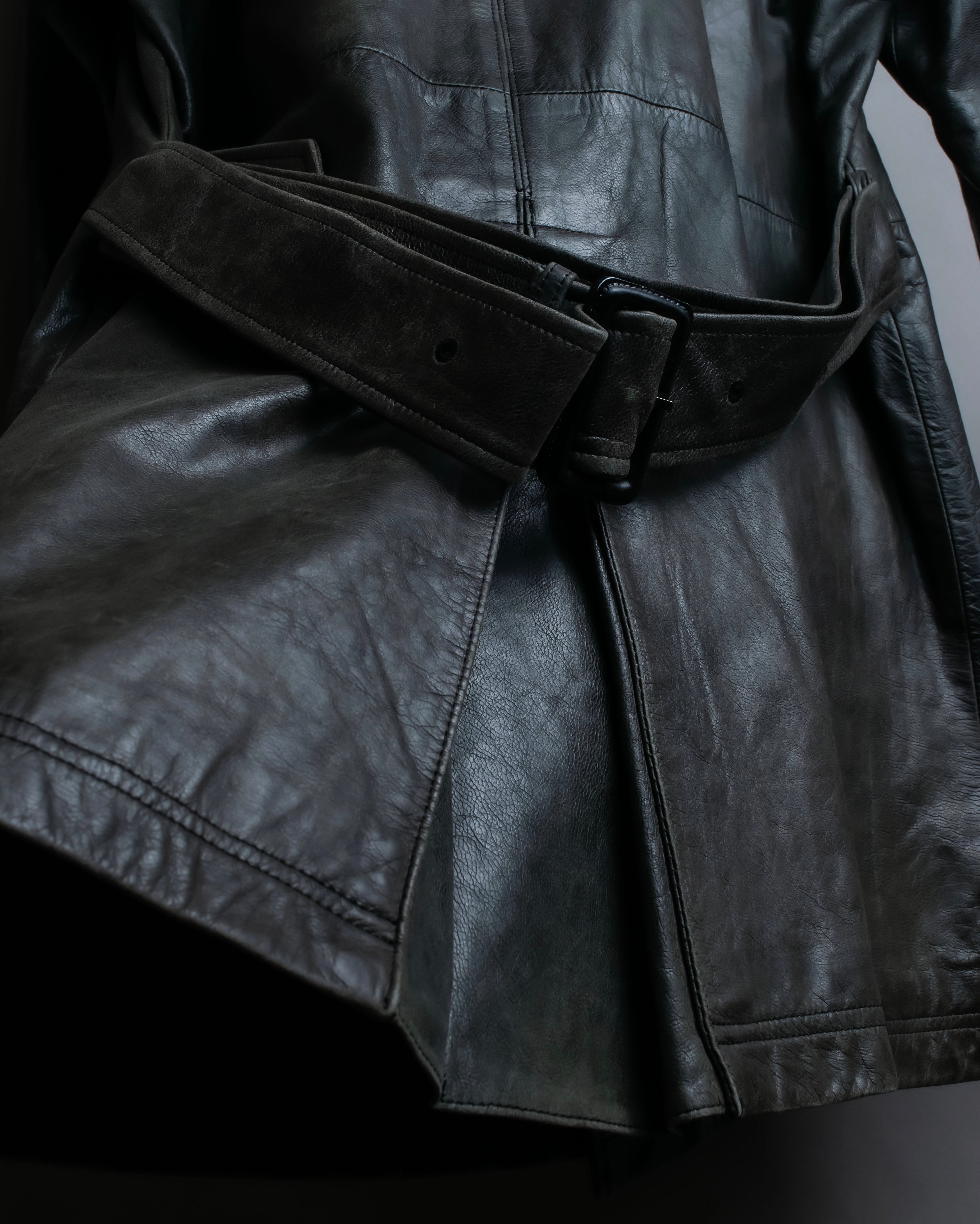 "PAUL SMITH" Military detail double-breasted sheepskin leather coat