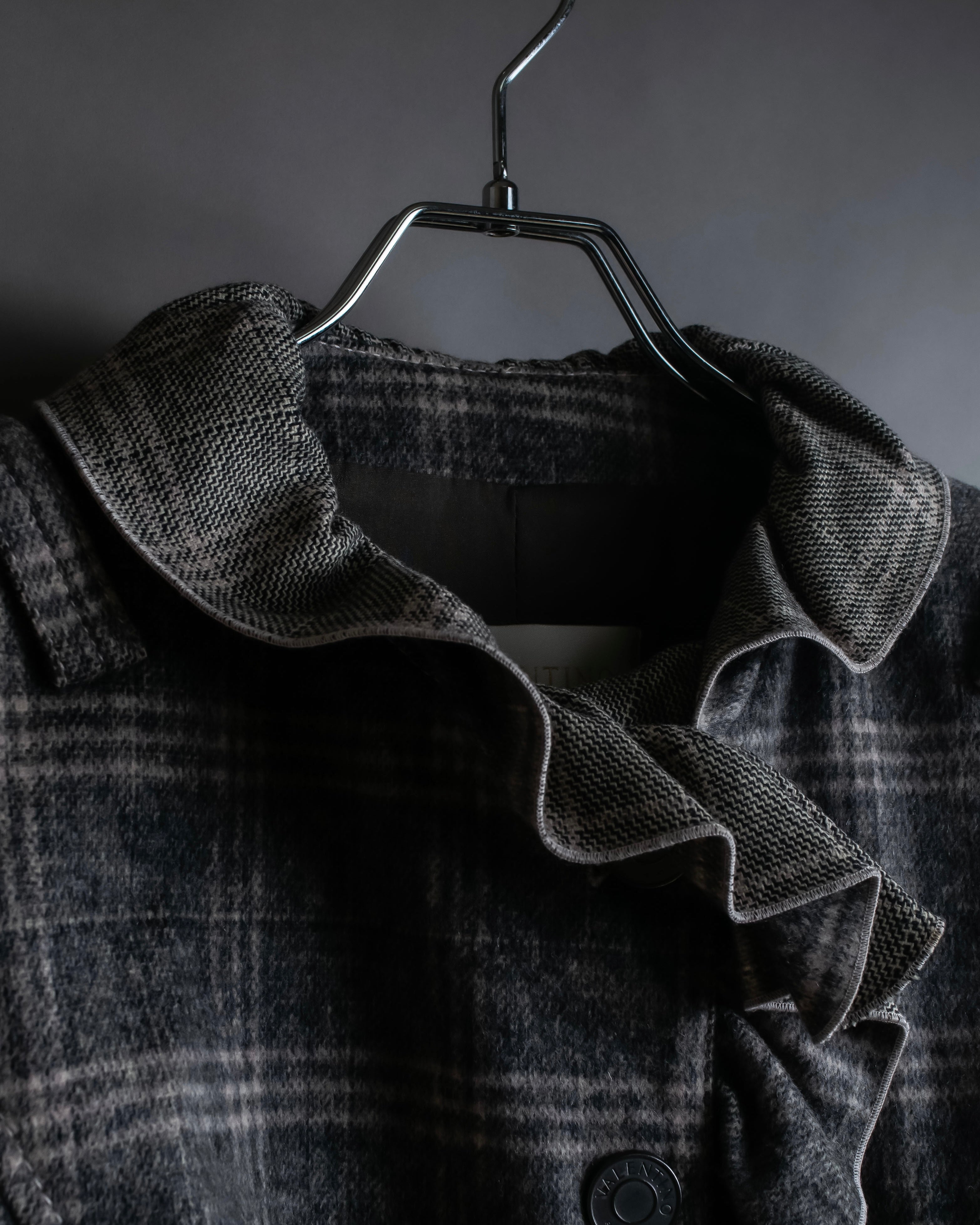 お取り置き分 "VALENTINO" Belted ruffle detail short jacket