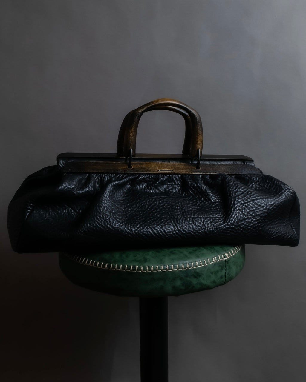 "GUCCI" Bamboo essence horizontal leather handbag