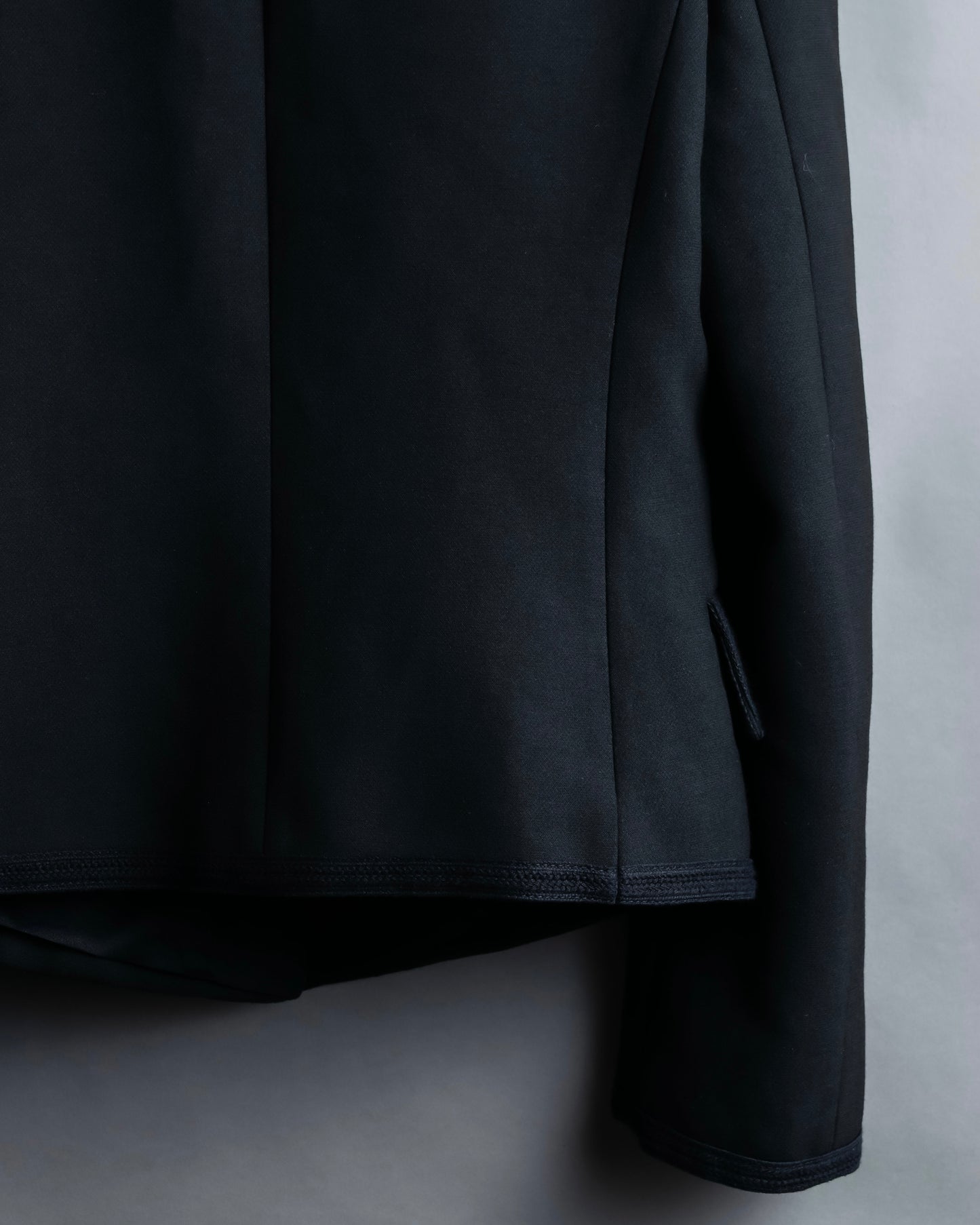 "Max&Co" Beautiful silhouette hook details Jacket
