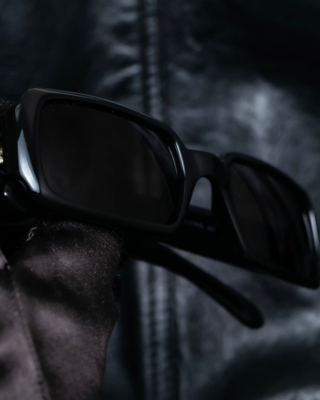 “GUCCI ”  G logo square flame sunglasses