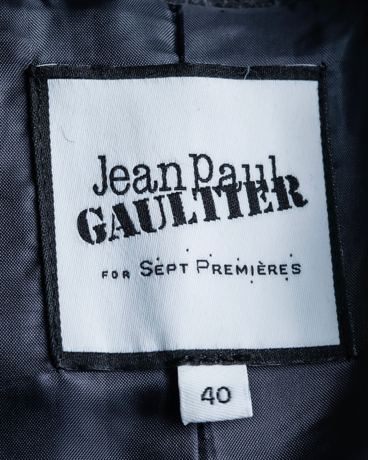 "JEAN PAUL GAULTIER" Pin motif design heather grey color chester coat