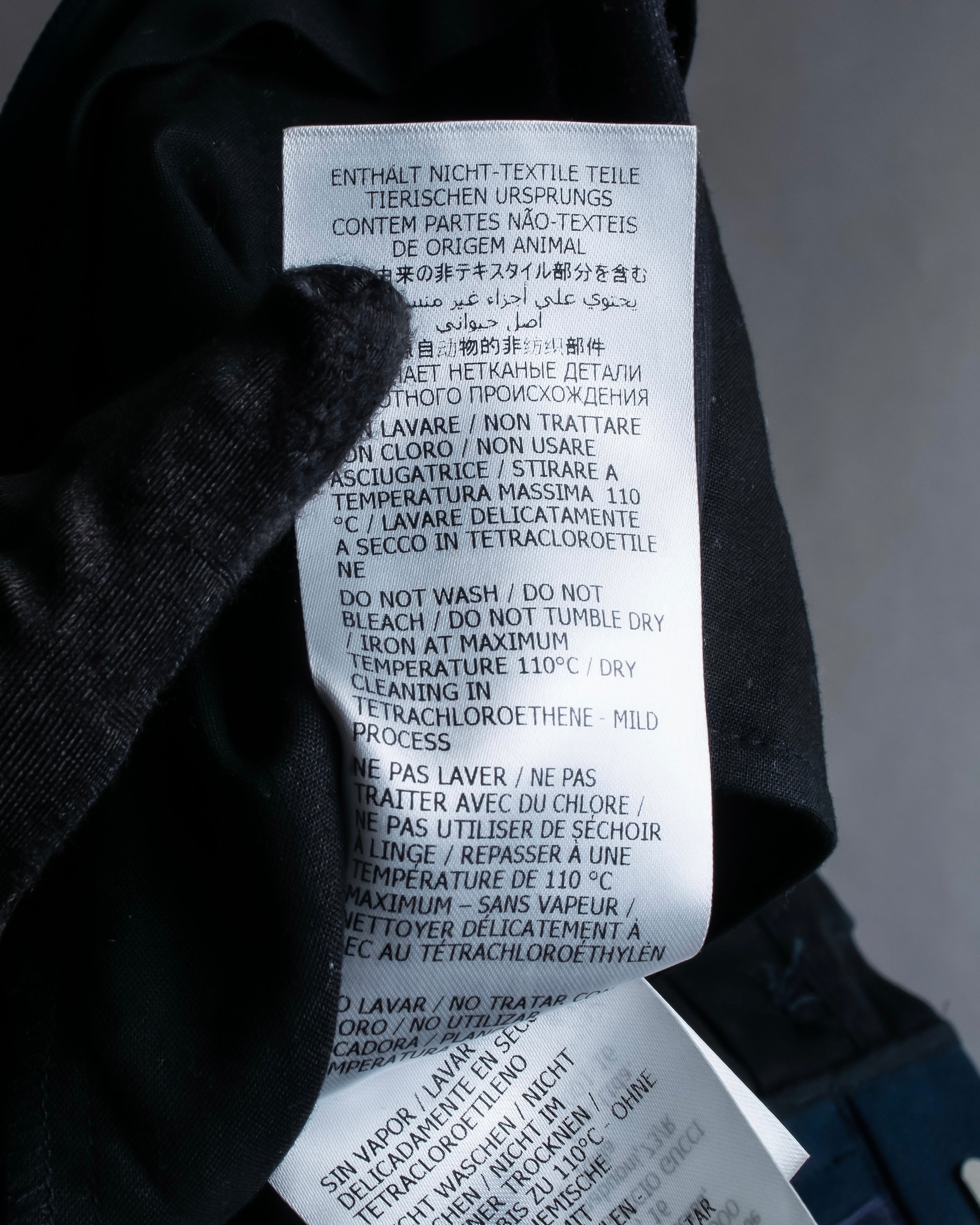 "GUCCI" Deep-tuck wool gently flared slacks