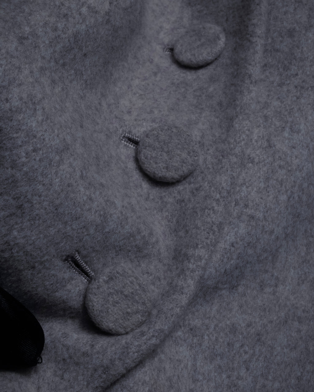 -SPECIAL- "JEAN PAUL GAULTIER"
90's-00's Waist shape A-line silhouette ecryu color super long coat