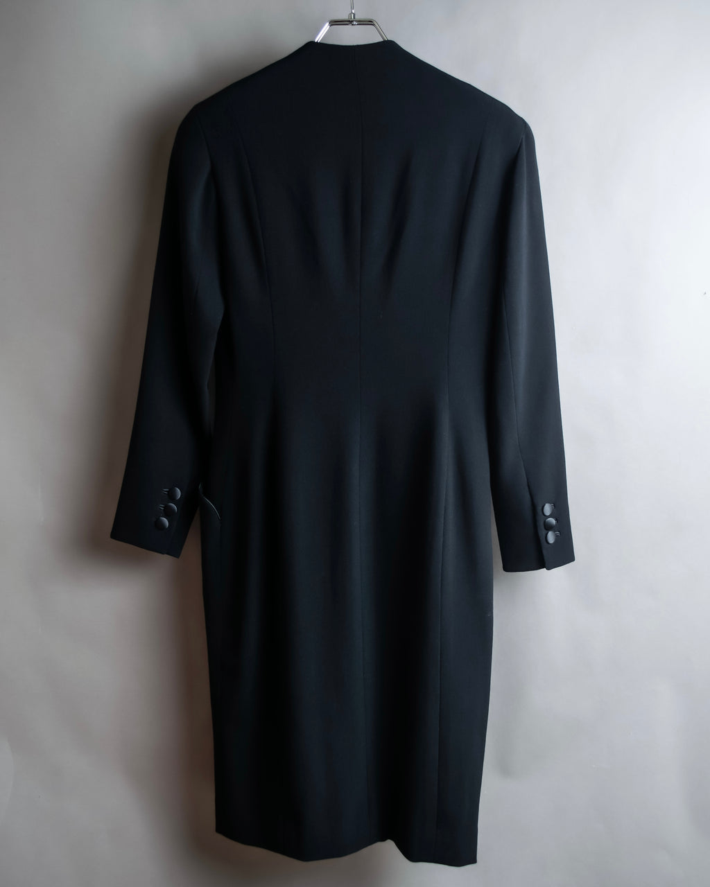 "HERMES" Ribbon scarf detail shaped coat