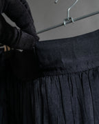 "ISSEY MIYAKE" Ribbon belt design pleats skirt